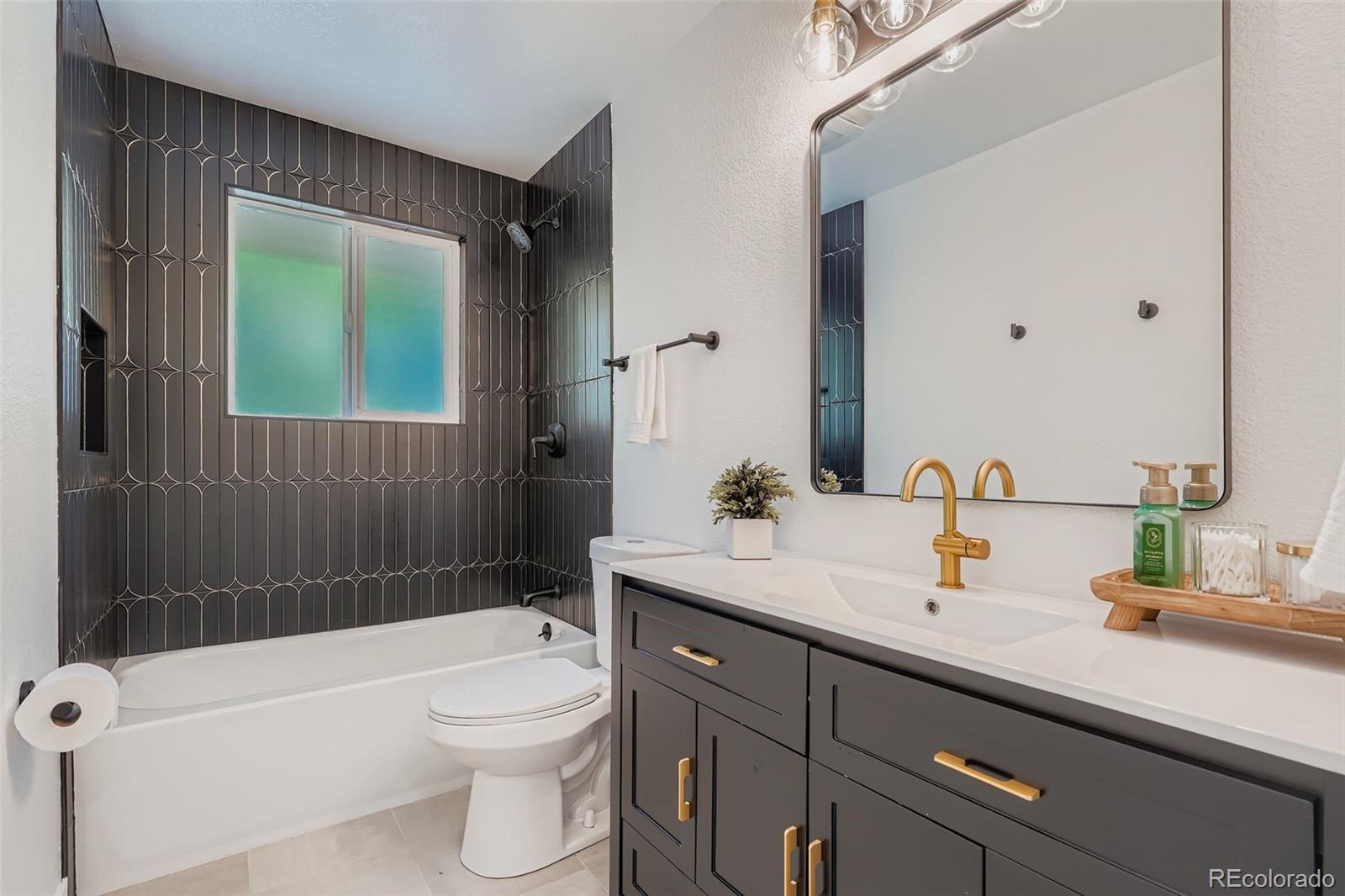 MLS Image #12 for 7077  dudley drive,arvada, Colorado