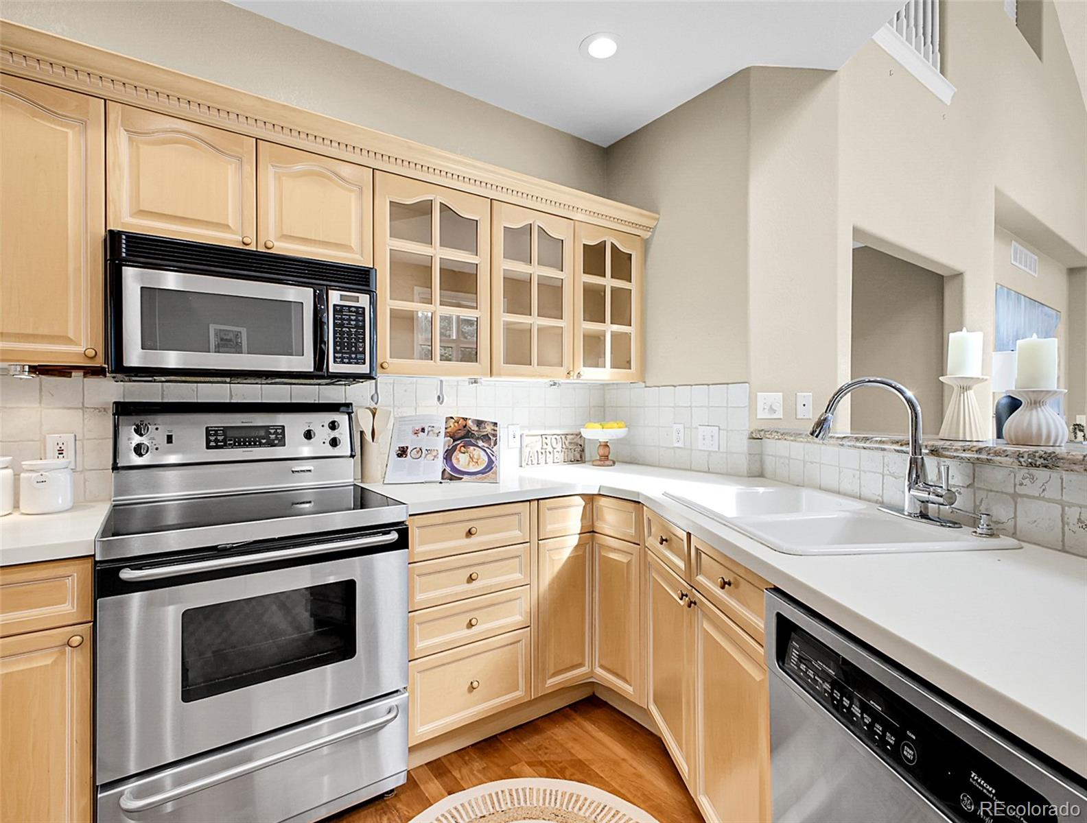 MLS Image #9 for 568  ridgeside drive ,golden, Colorado