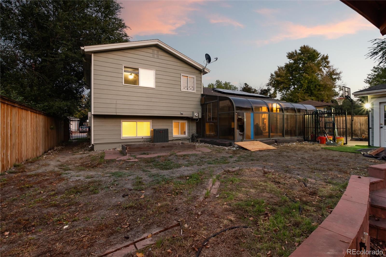 MLS Image #21 for 811 s macon way,aurora, Colorado