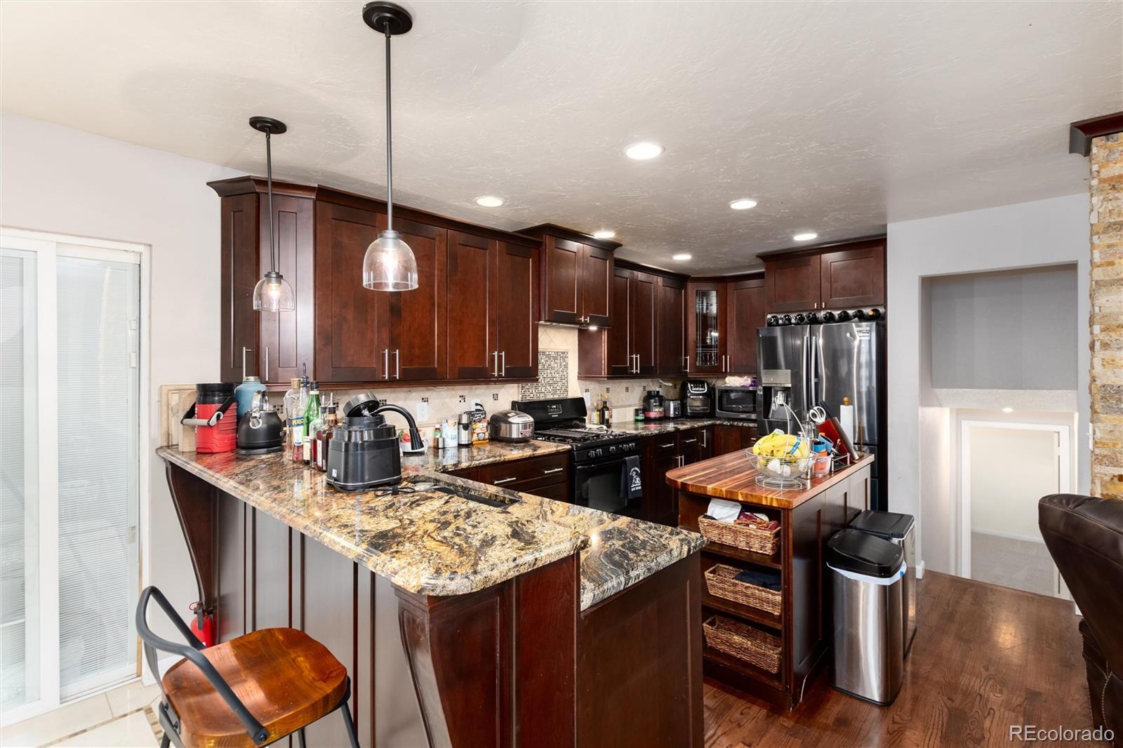 MLS Image #6 for 811 s macon way,aurora, Colorado
