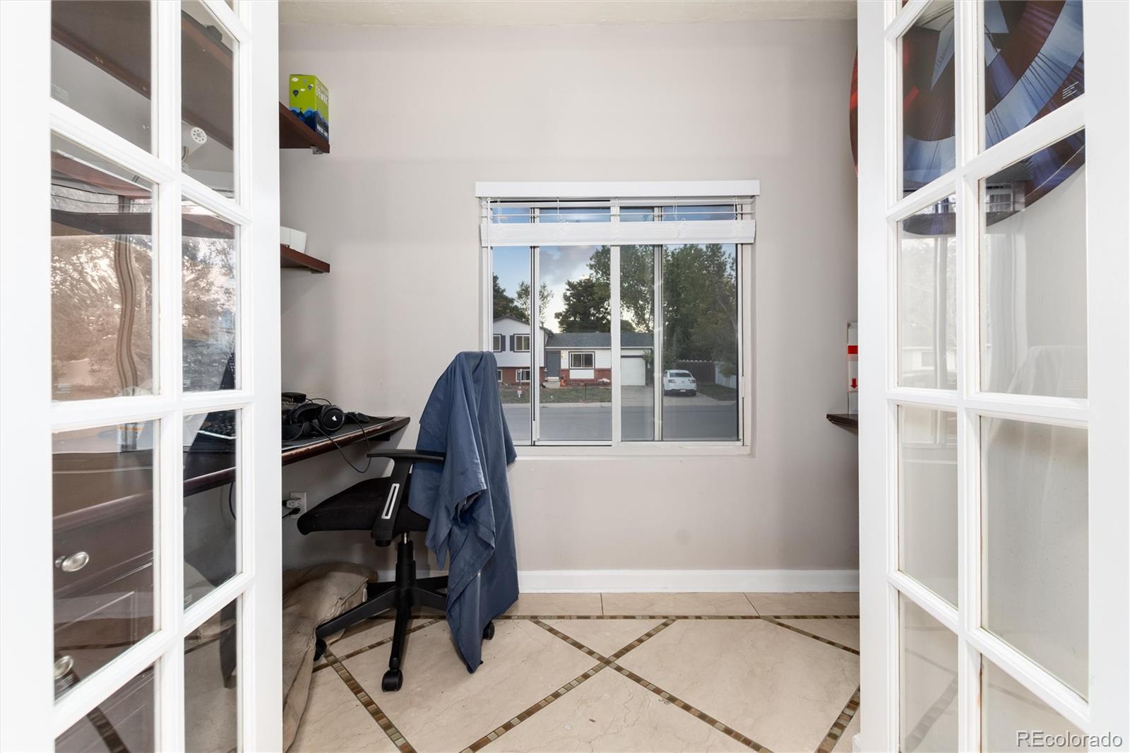 MLS Image #9 for 811 s macon way,aurora, Colorado