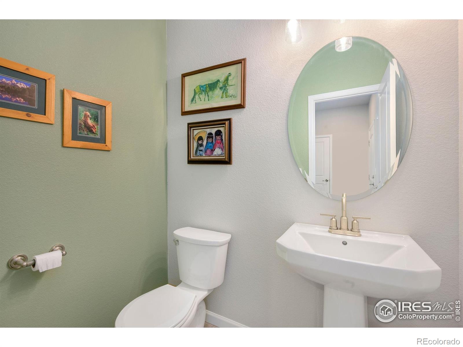 MLS Image #11 for 679  red jewel drive,windsor, Colorado