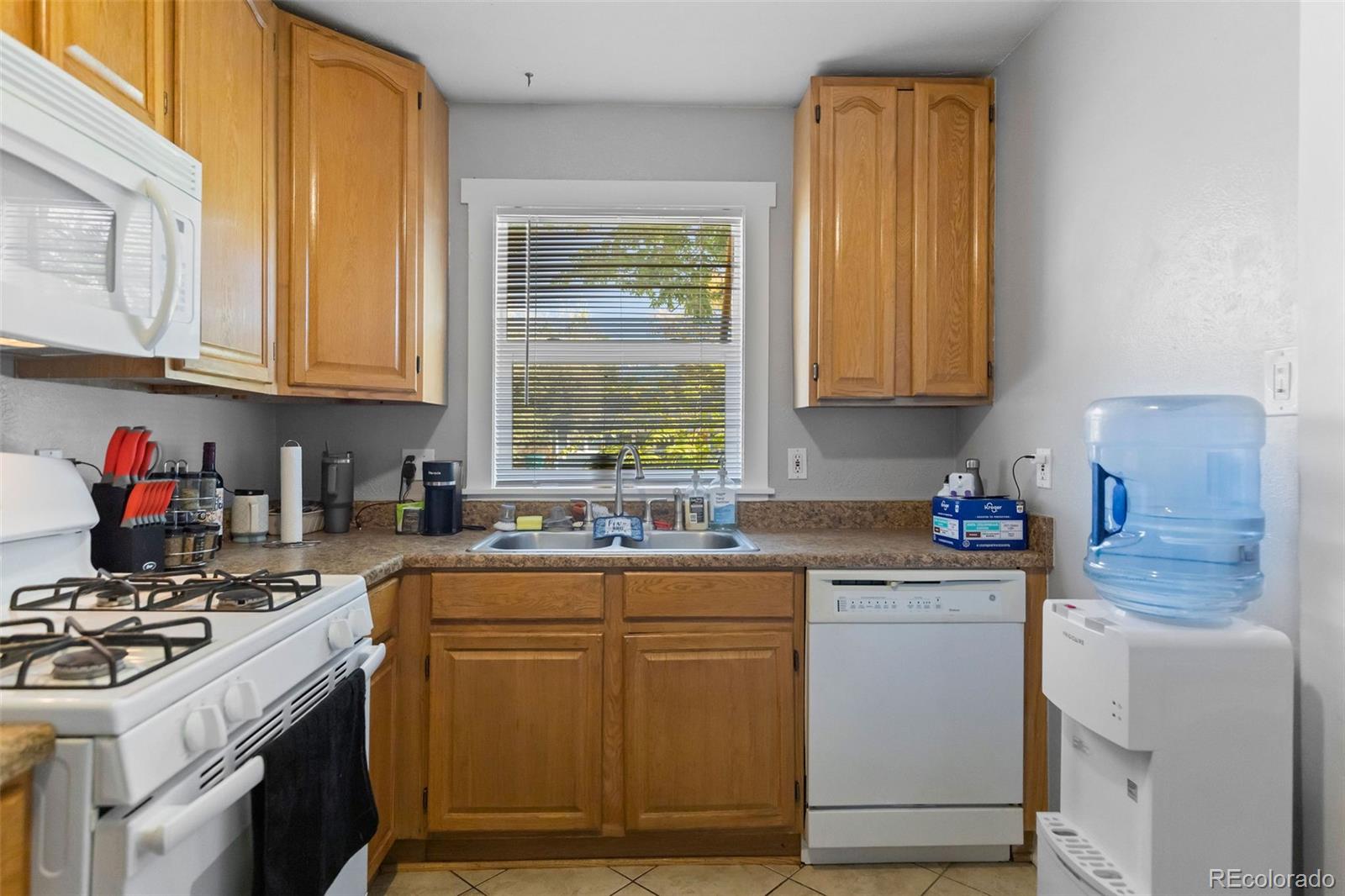 MLS Image #10 for 1745  jamaica street,aurora, Colorado