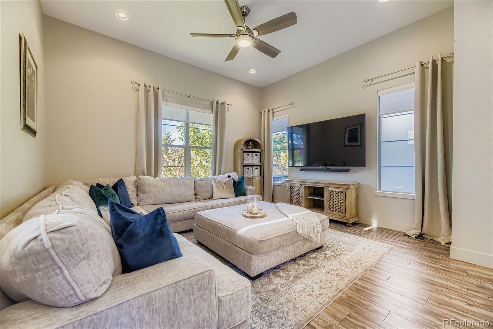 MLS Image #8 for 15514 w la salle avenue,lakewood, Colorado