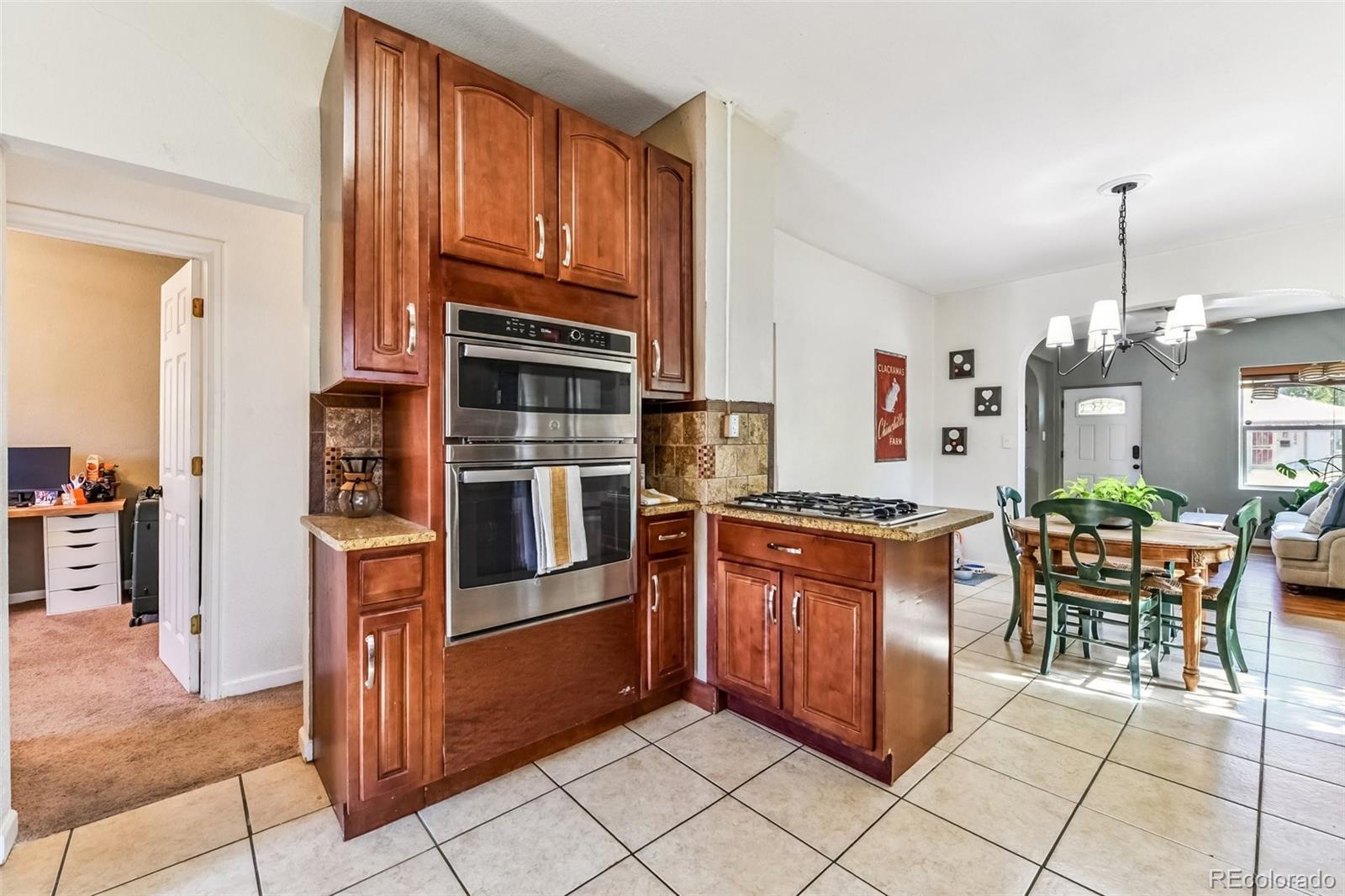 MLS Image #11 for 3295  krameria street,denver, Colorado
