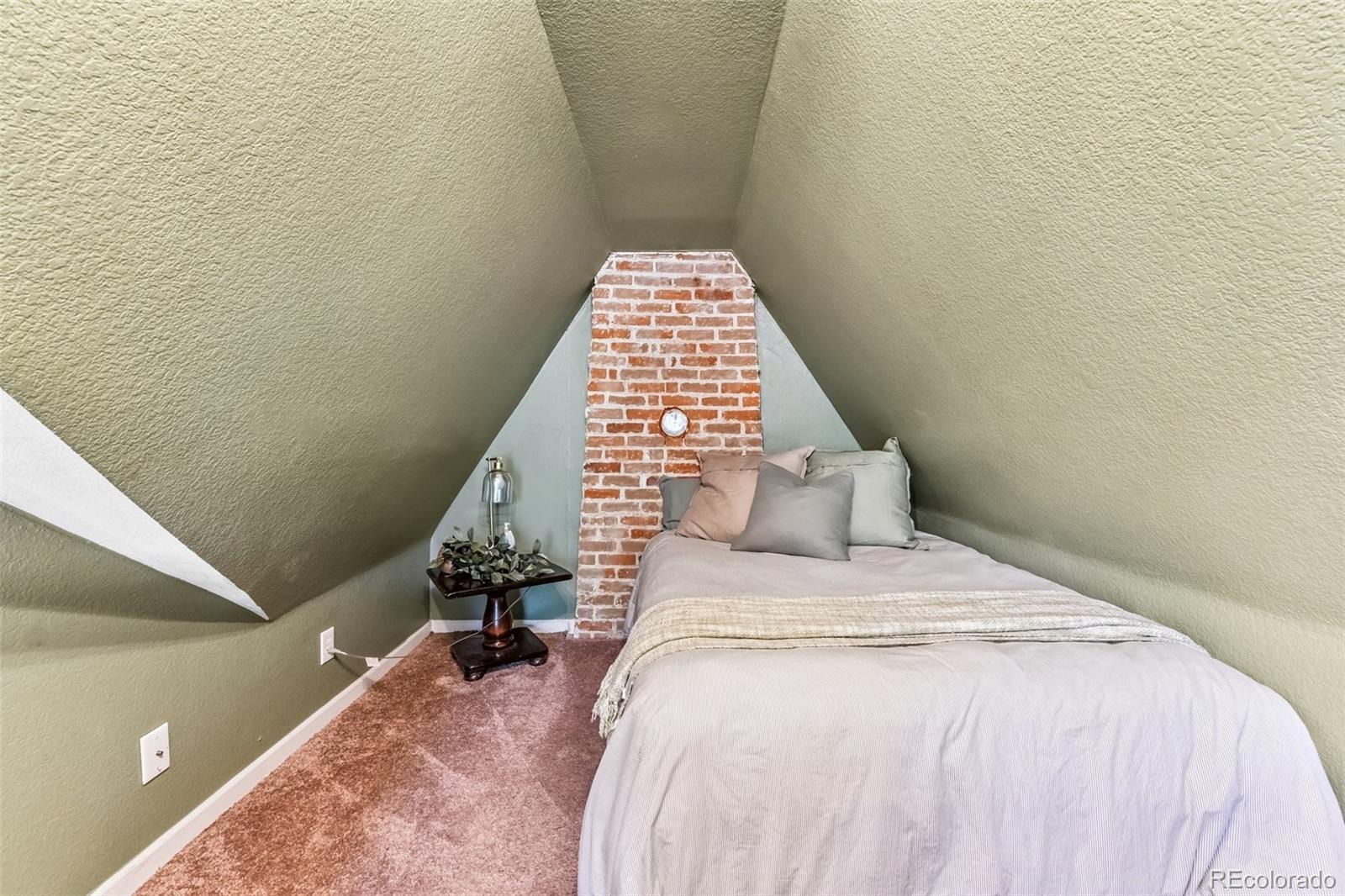 MLS Image #17 for 3295  krameria street,denver, Colorado