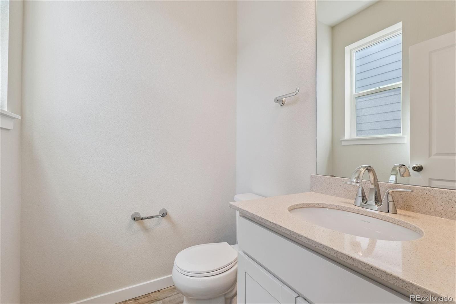 MLS Image #12 for 1400  loraine circle,erie, Colorado