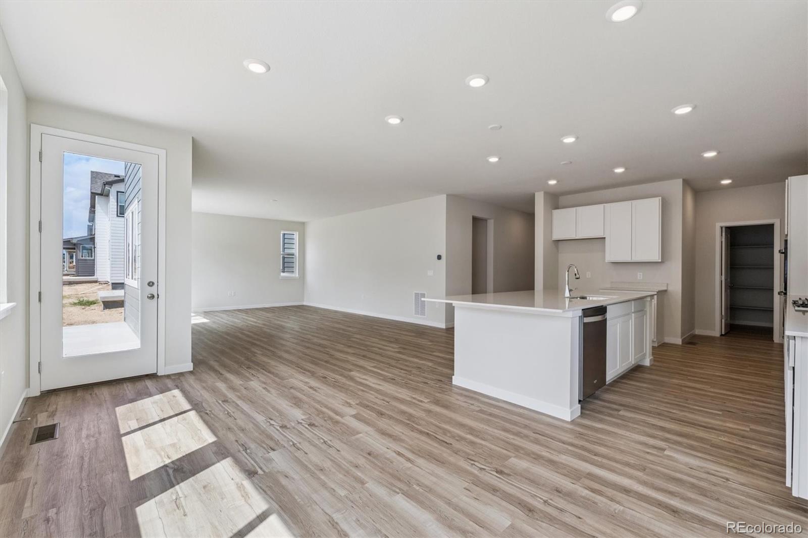 MLS Image #5 for 1400  loraine circle,erie, Colorado