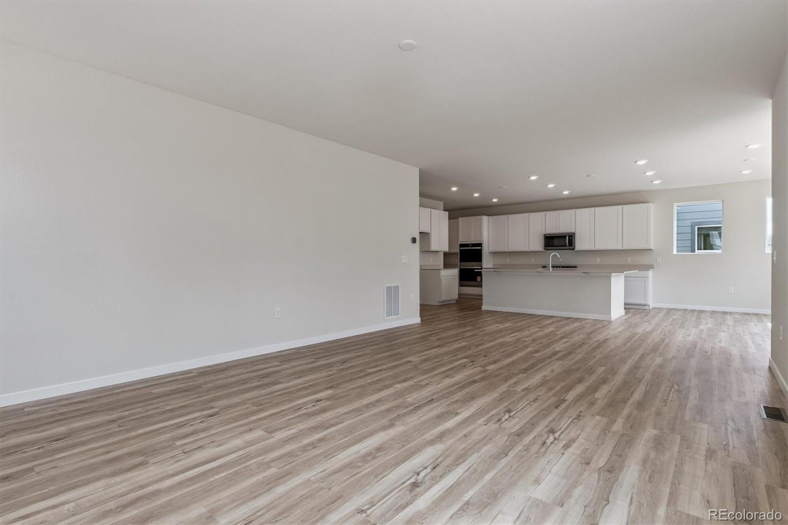 MLS Image #9 for 1400  loraine circle,erie, Colorado