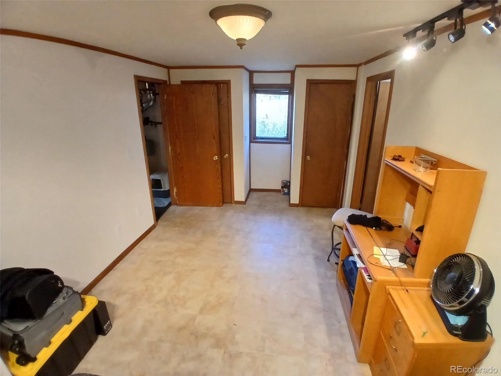MLS Image #10 for 4374  picutis road,indian hills, Colorado