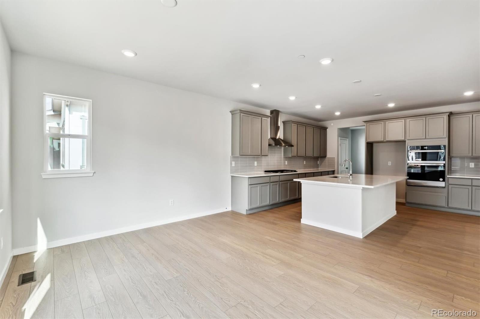 MLS Image #5 for 2560  bailey lane,erie, Colorado