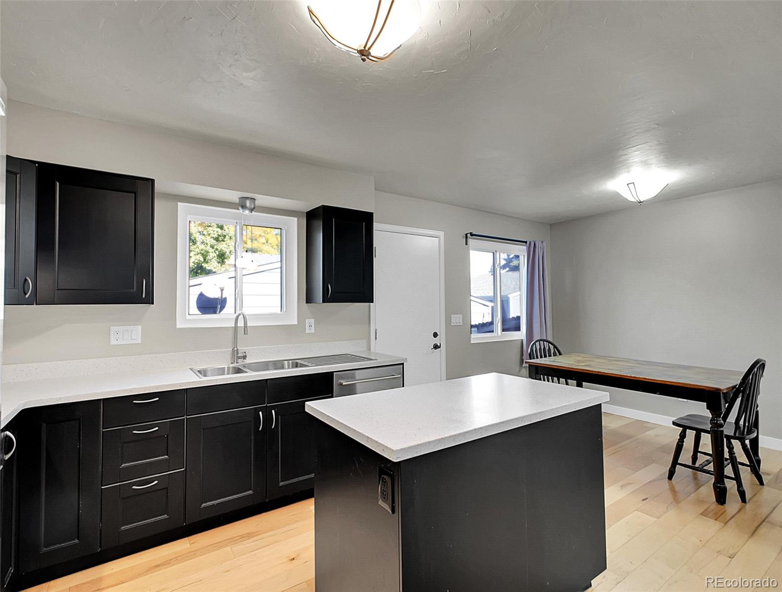 MLS Image #6 for 336 s balsam street,lakewood, Colorado