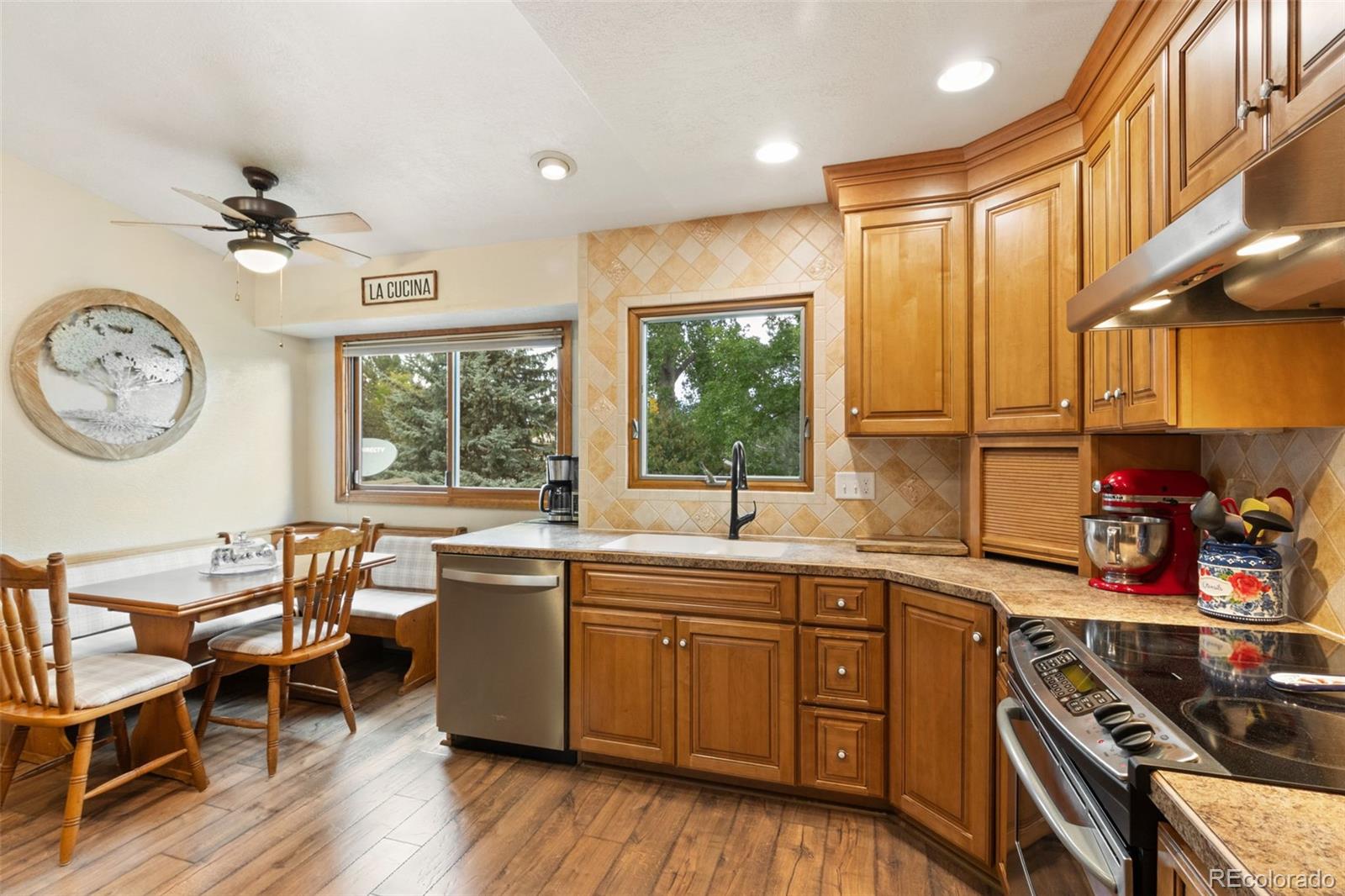 MLS Image #5 for 4220  cromwell court,colorado springs, Colorado