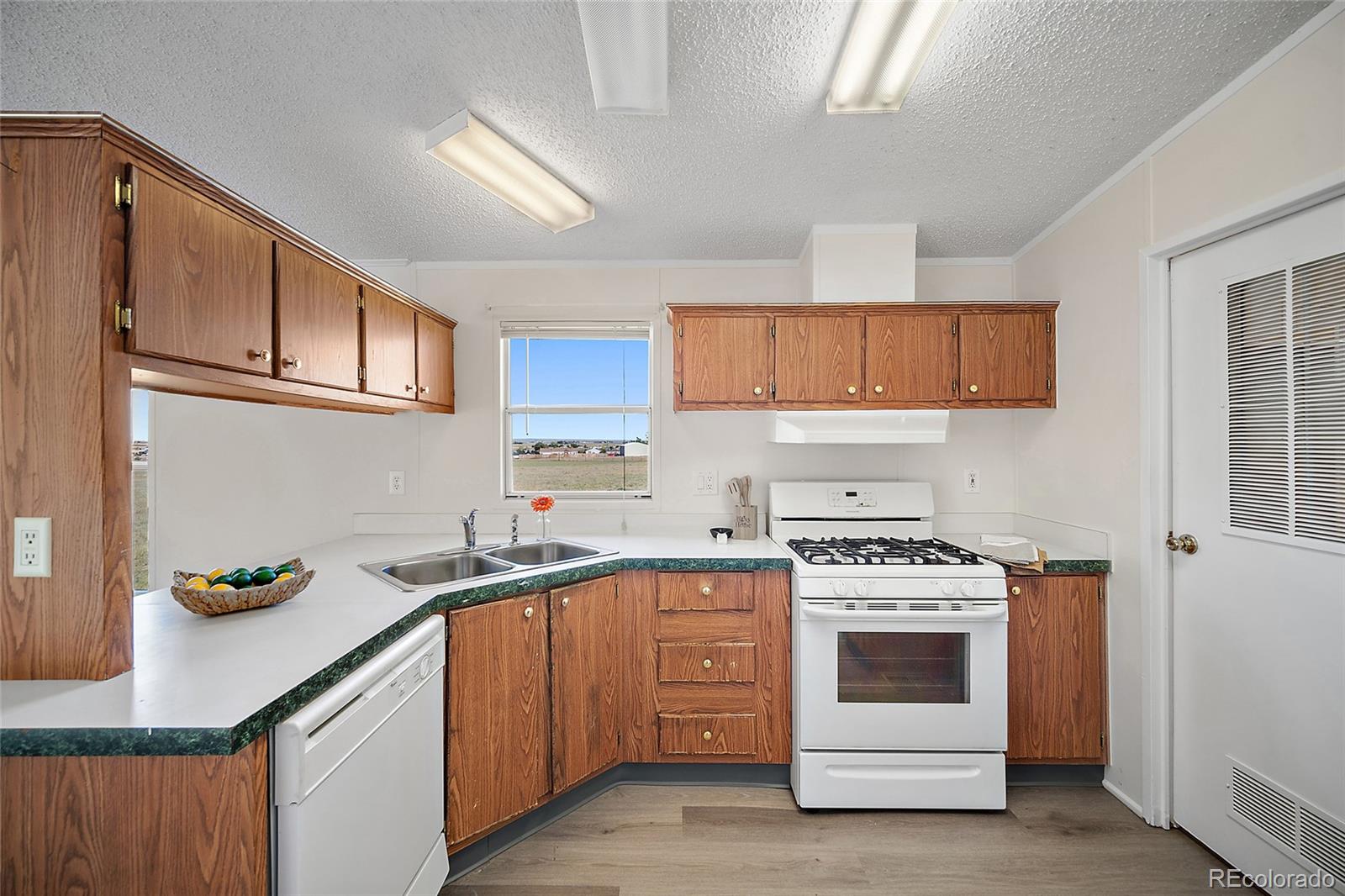 MLS Image #22 for 15125  ewing court,peyton, Colorado