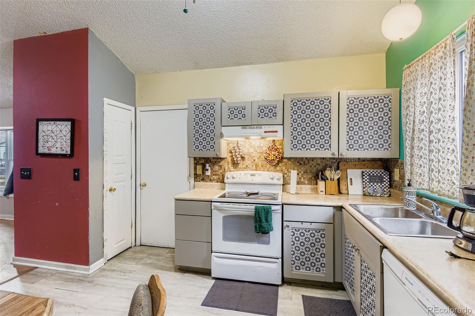 MLS Image #15 for 8460  curlycup place,parker, Colorado