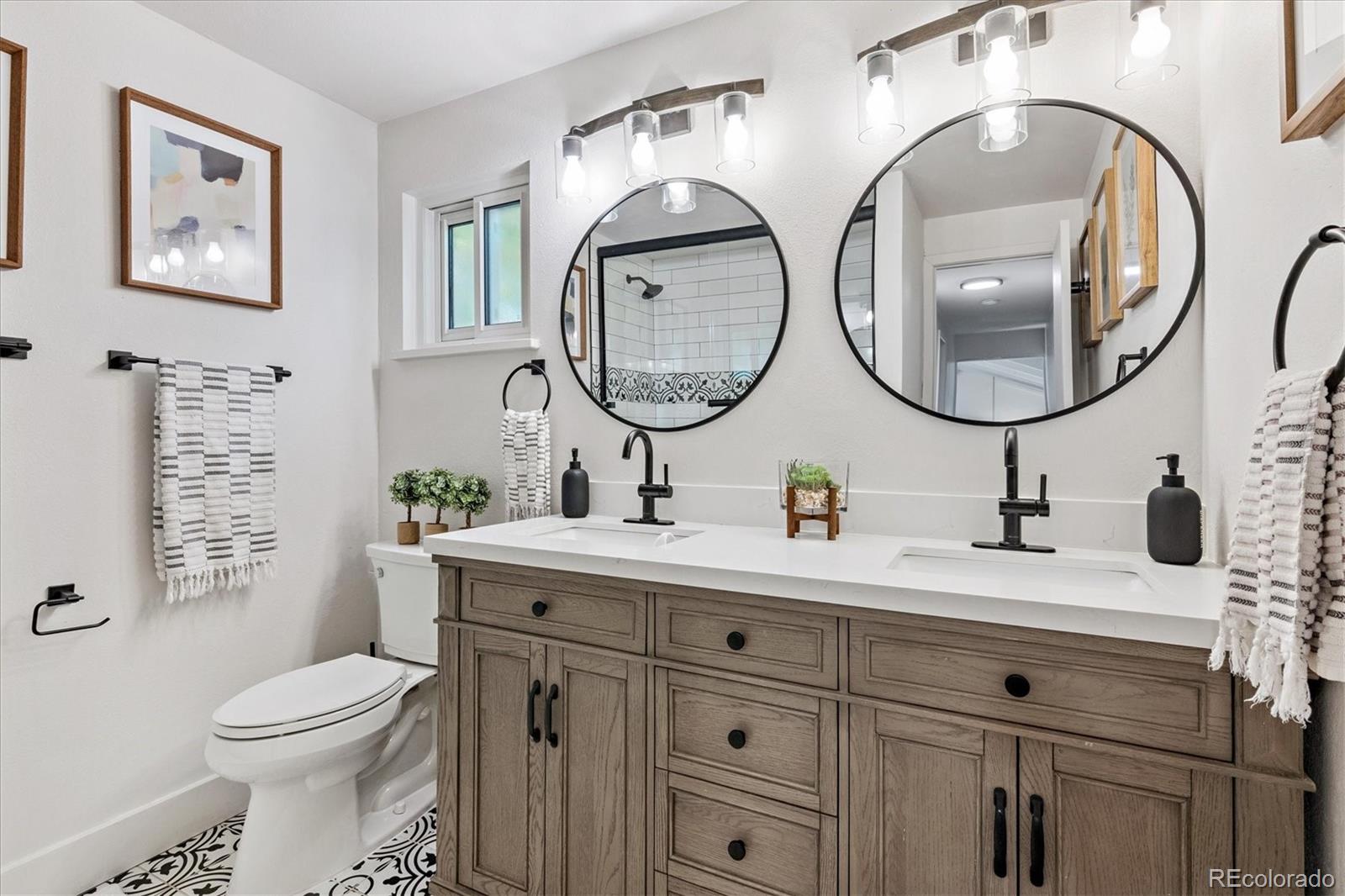 MLS Image #19 for 9890 e ohio avenue,denver, Colorado