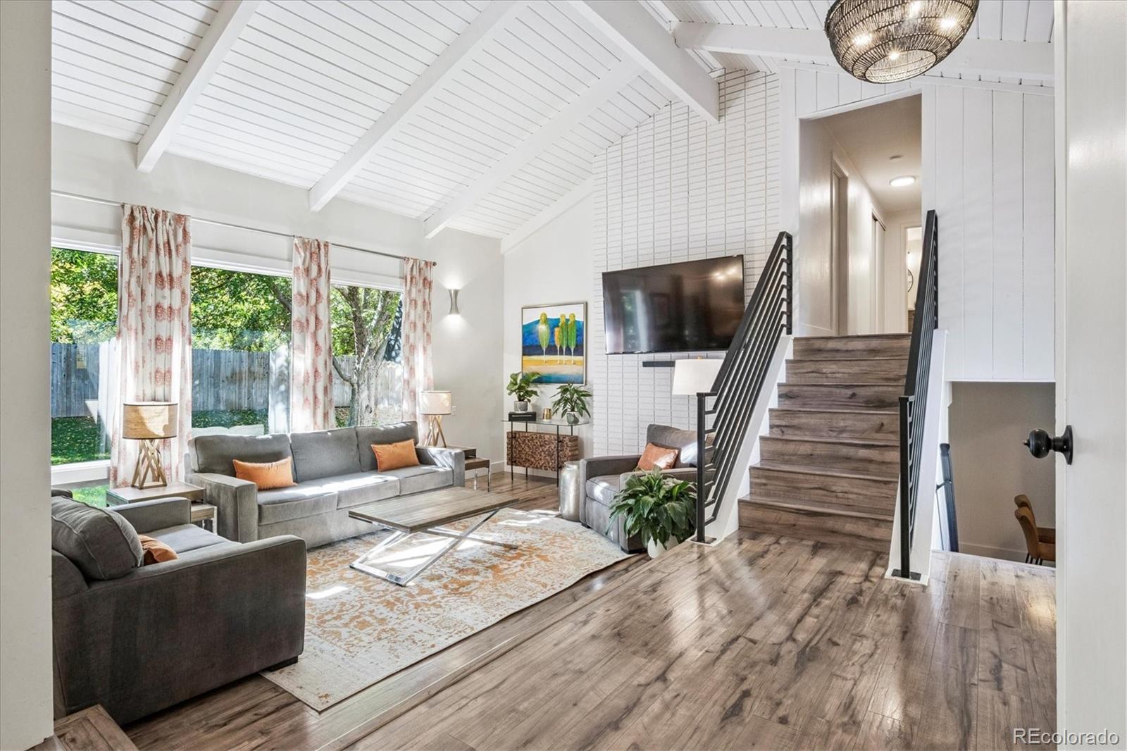 MLS Image #5 for 9890 e ohio avenue,denver, Colorado