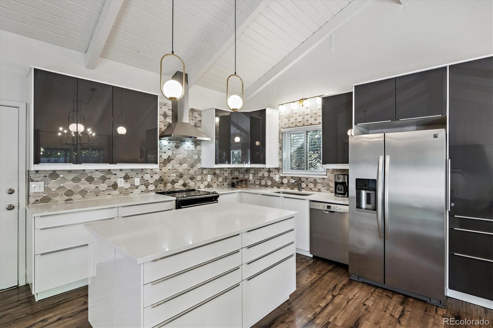 MLS Image #9 for 9890 e ohio avenue,denver, Colorado