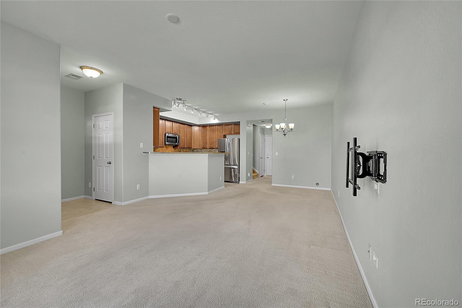 MLS Image #6 for 10533  paris street,commerce city, Colorado