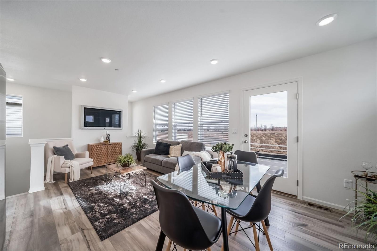 MLS Image #13 for 10331  xanadu court,commerce city, Colorado