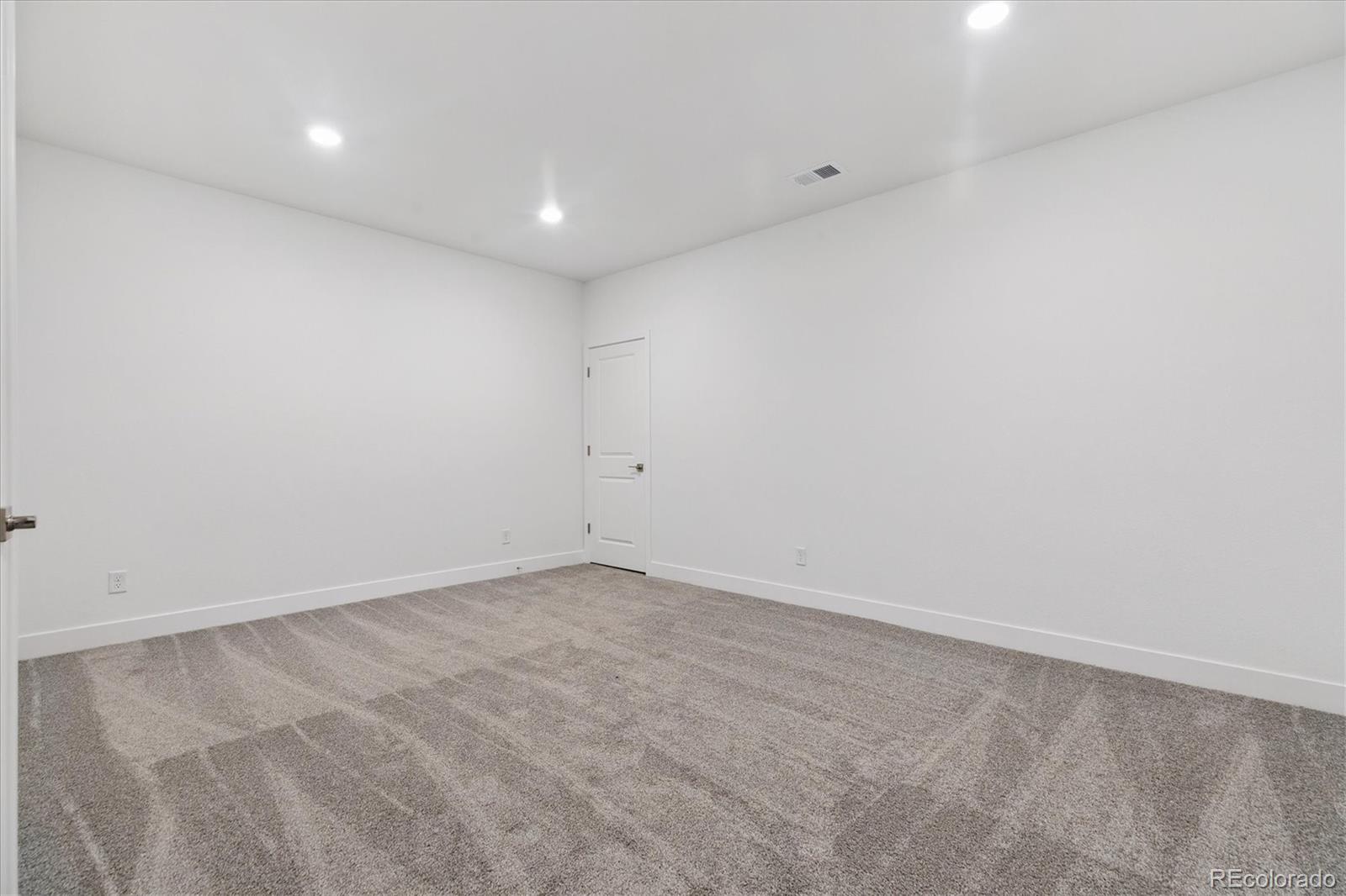 MLS Image #23 for 2572  bitterroot place,highlands ranch, Colorado