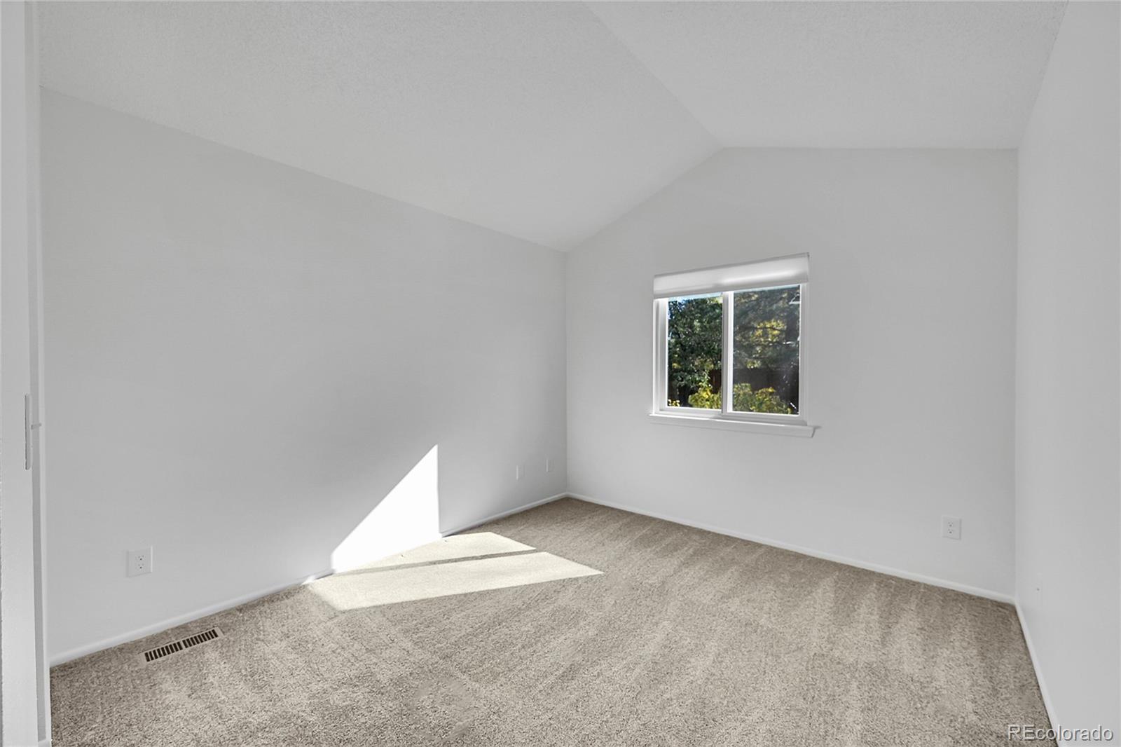 MLS Image #10 for 12924 w 64th drive b,arvada, Colorado