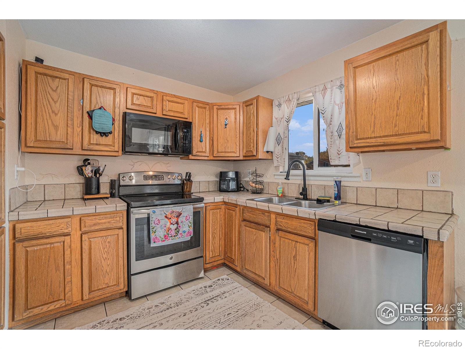 MLS Image #7 for 1702  aspen street,fort lupton, Colorado