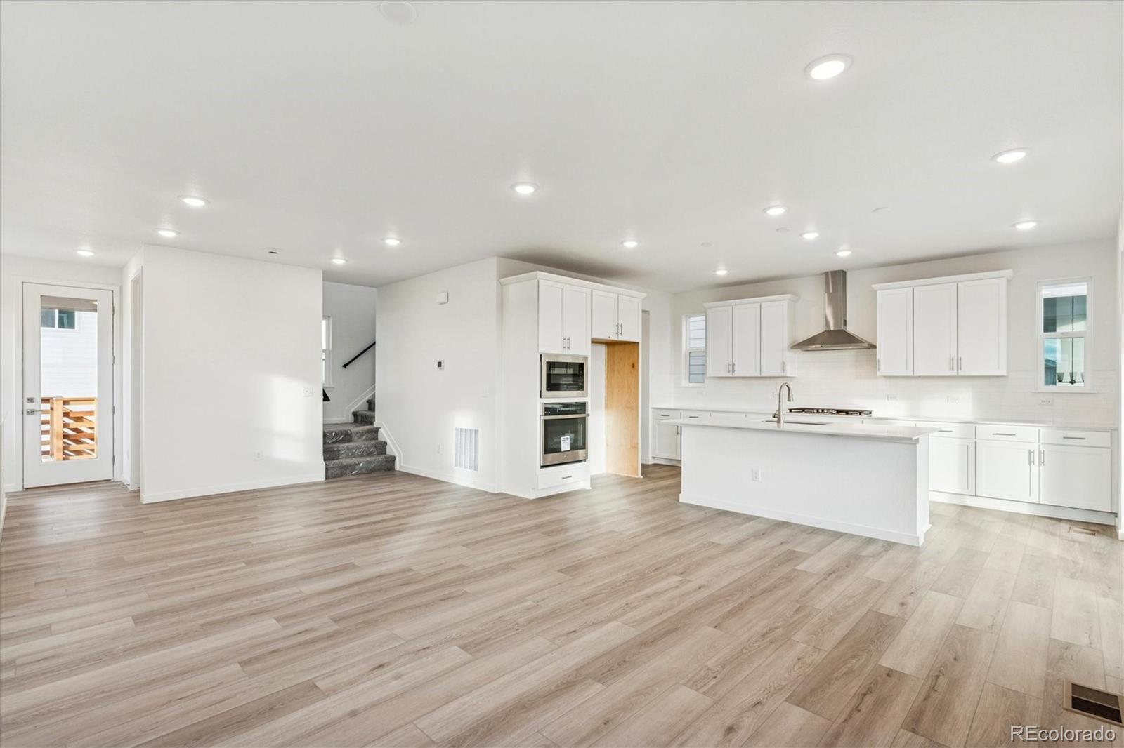 MLS Image #6 for 9167  blue needle lane,englewood, Colorado