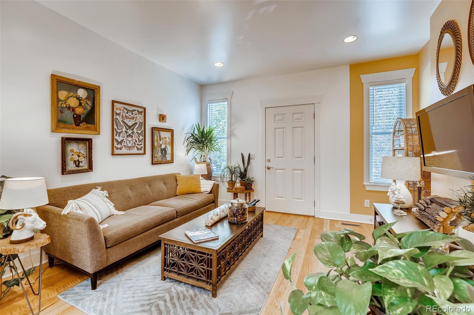 MLS Image #4 for 3053  curtis street ,denver, Colorado