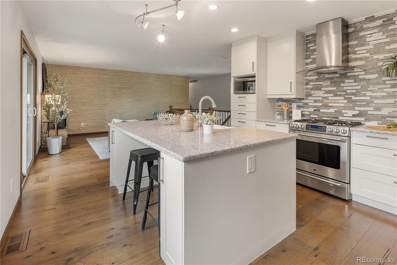 MLS Image #6 for 5292 w fair drive,littleton, Colorado