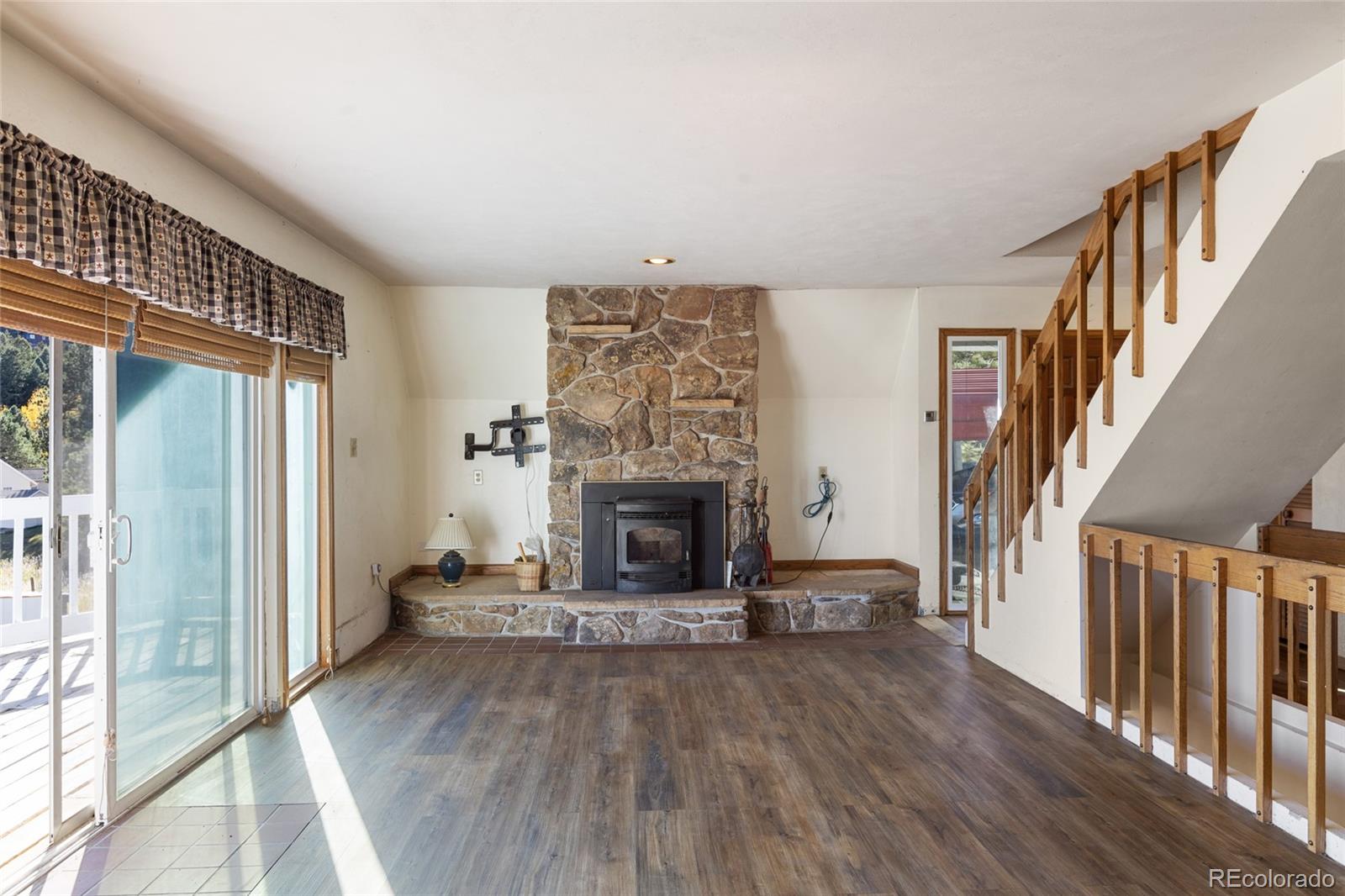 MLS Image #11 for 6476  high drive,morrison, Colorado