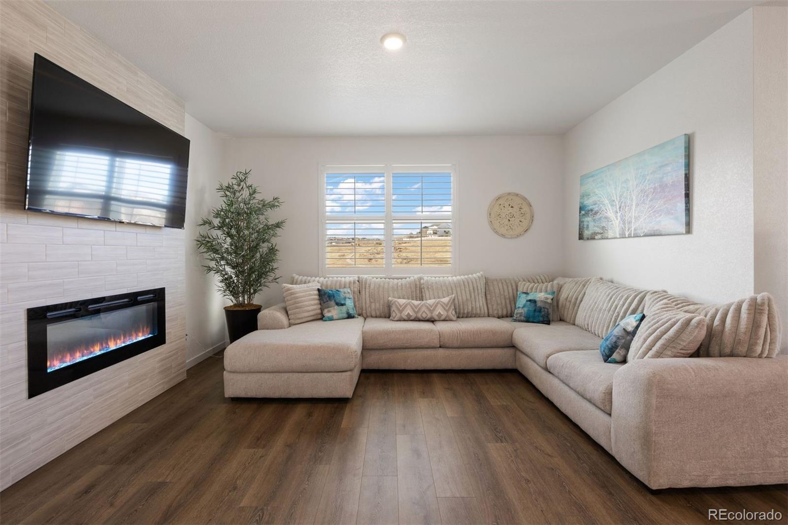 MLS Image #3 for 4475  cattle cross trail,castle rock, Colorado