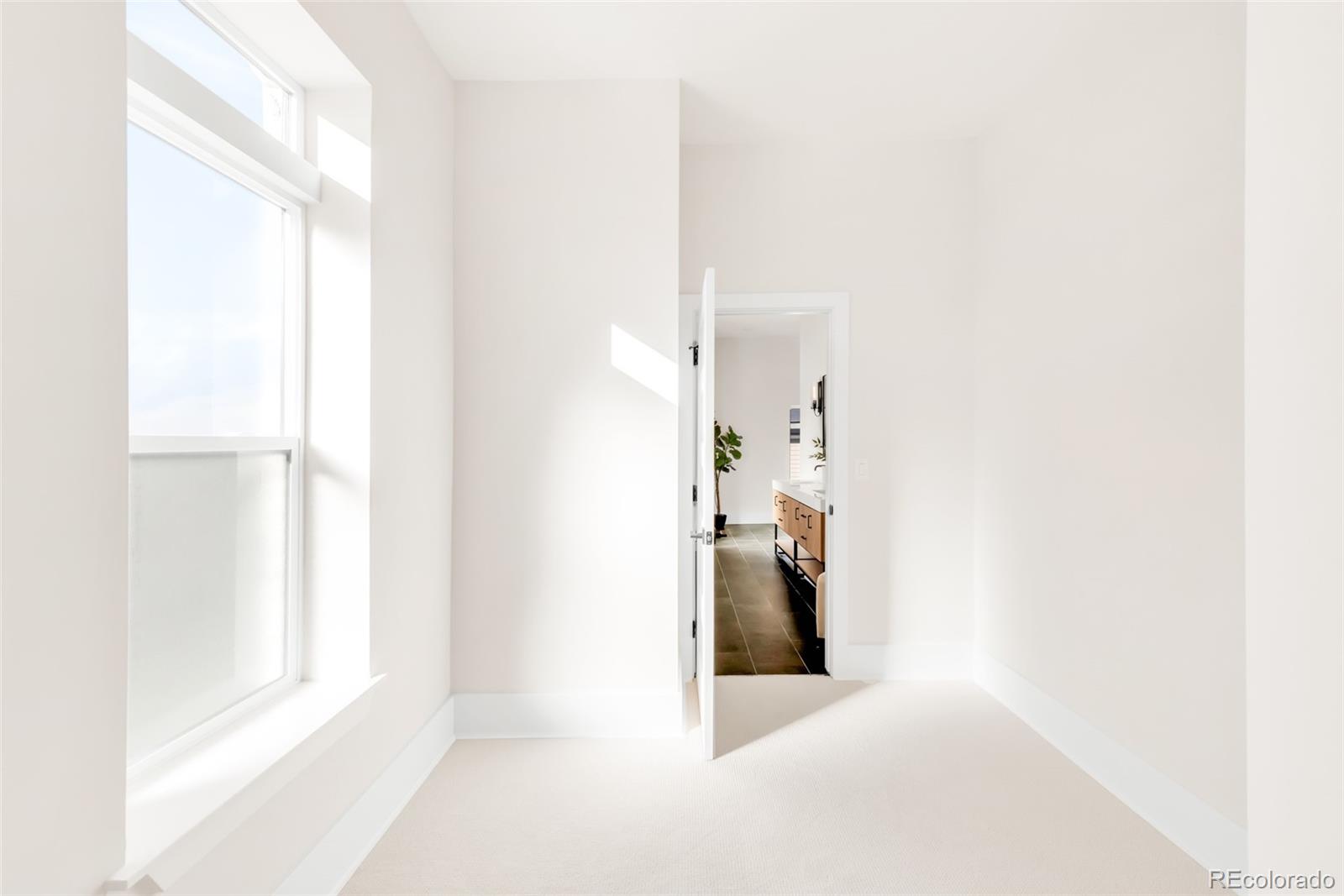 MLS Image #37 for 2511 n gaylord street,denver, Colorado
