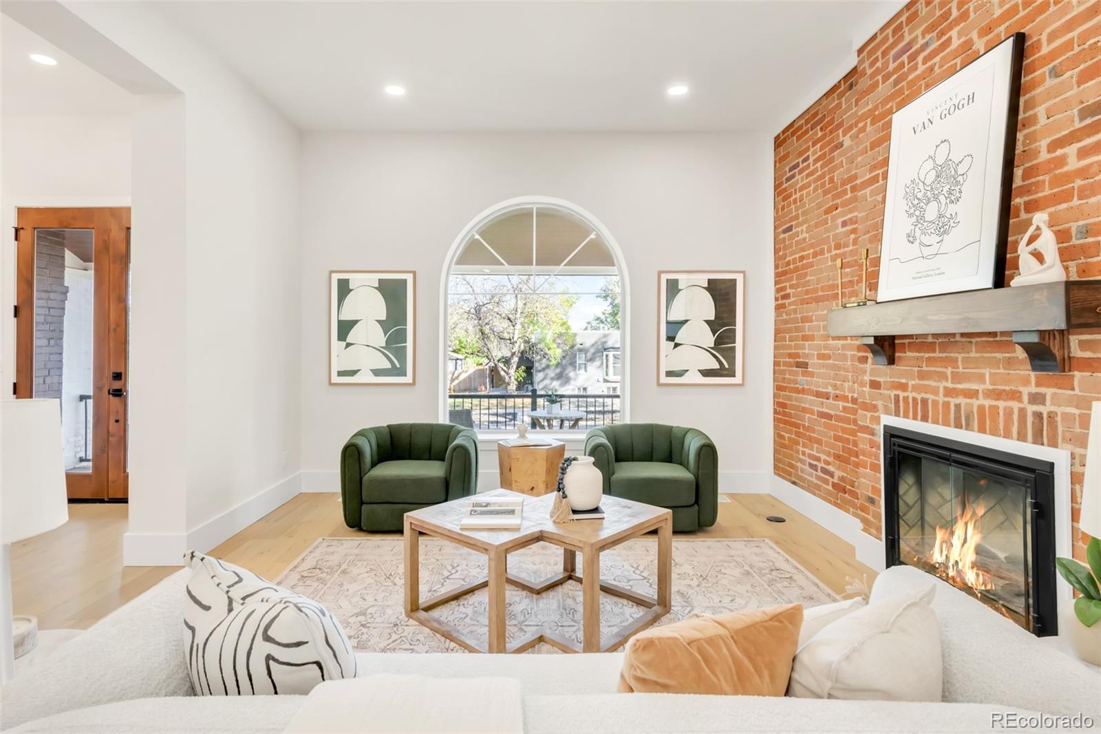 MLS Image #4 for 2511 n gaylord street,denver, Colorado