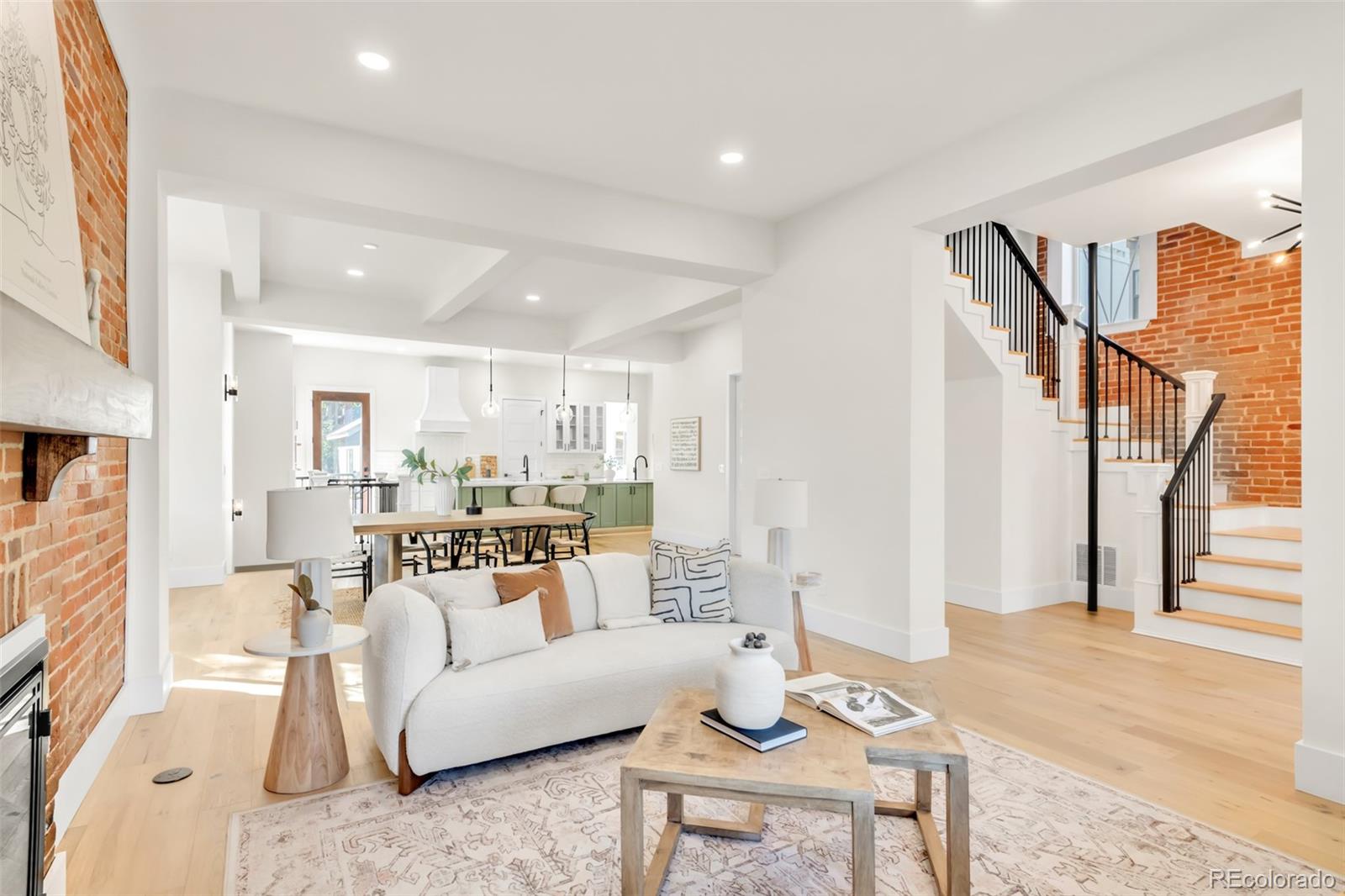 MLS Image #5 for 2511 n gaylord street,denver, Colorado