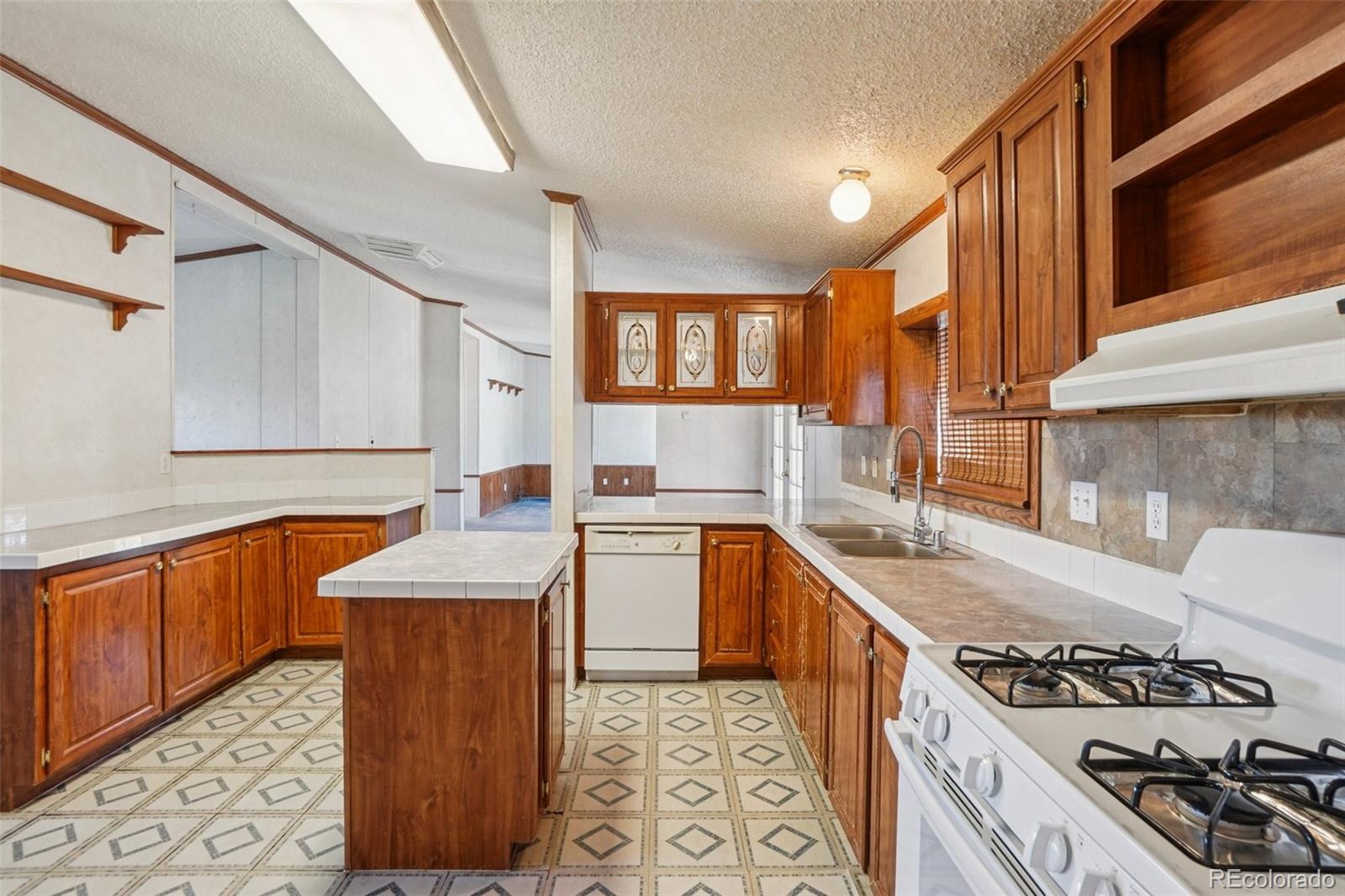 MLS Image #17 for 45595  cottonwood lane,deer trail, Colorado