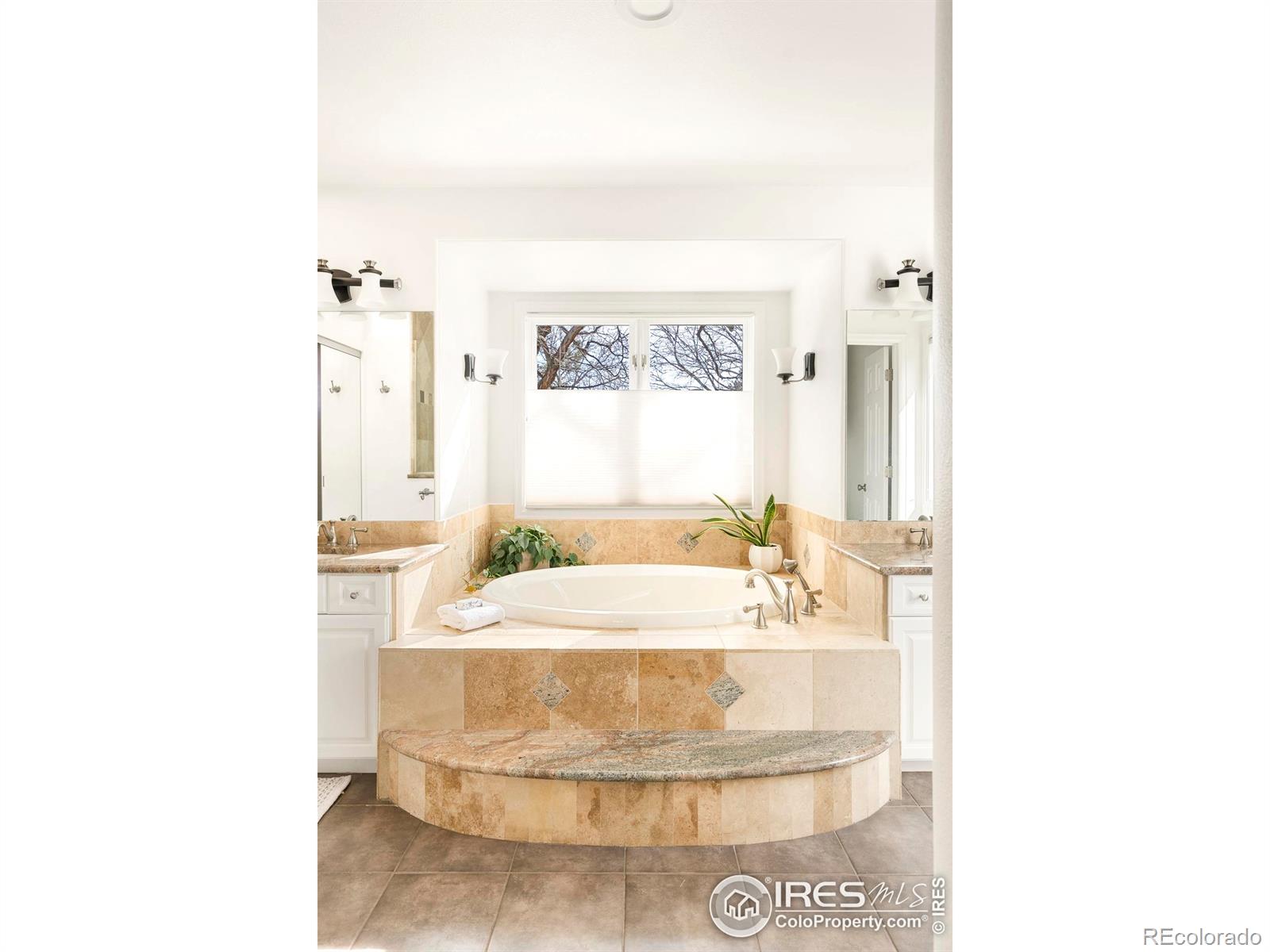 MLS Image #22 for 2587  ginny way,lafayette, Colorado