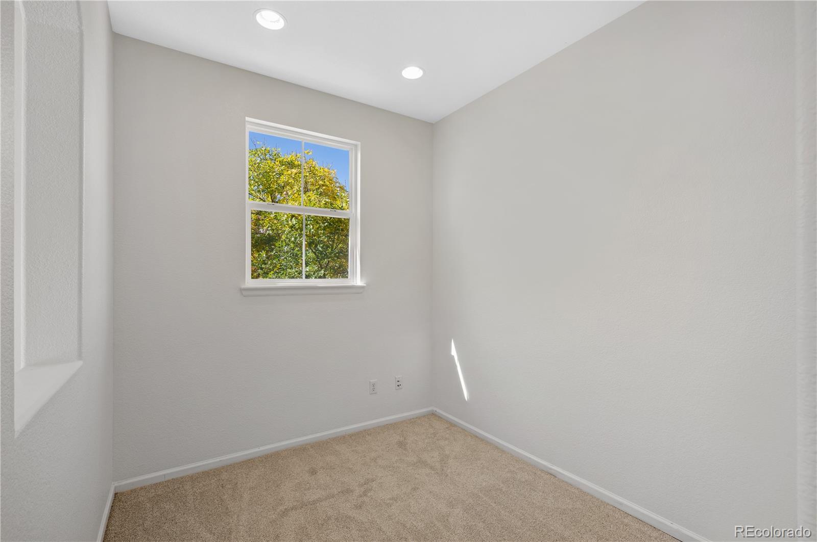MLS Image #25 for 11301  navajo circle b,denver, Colorado