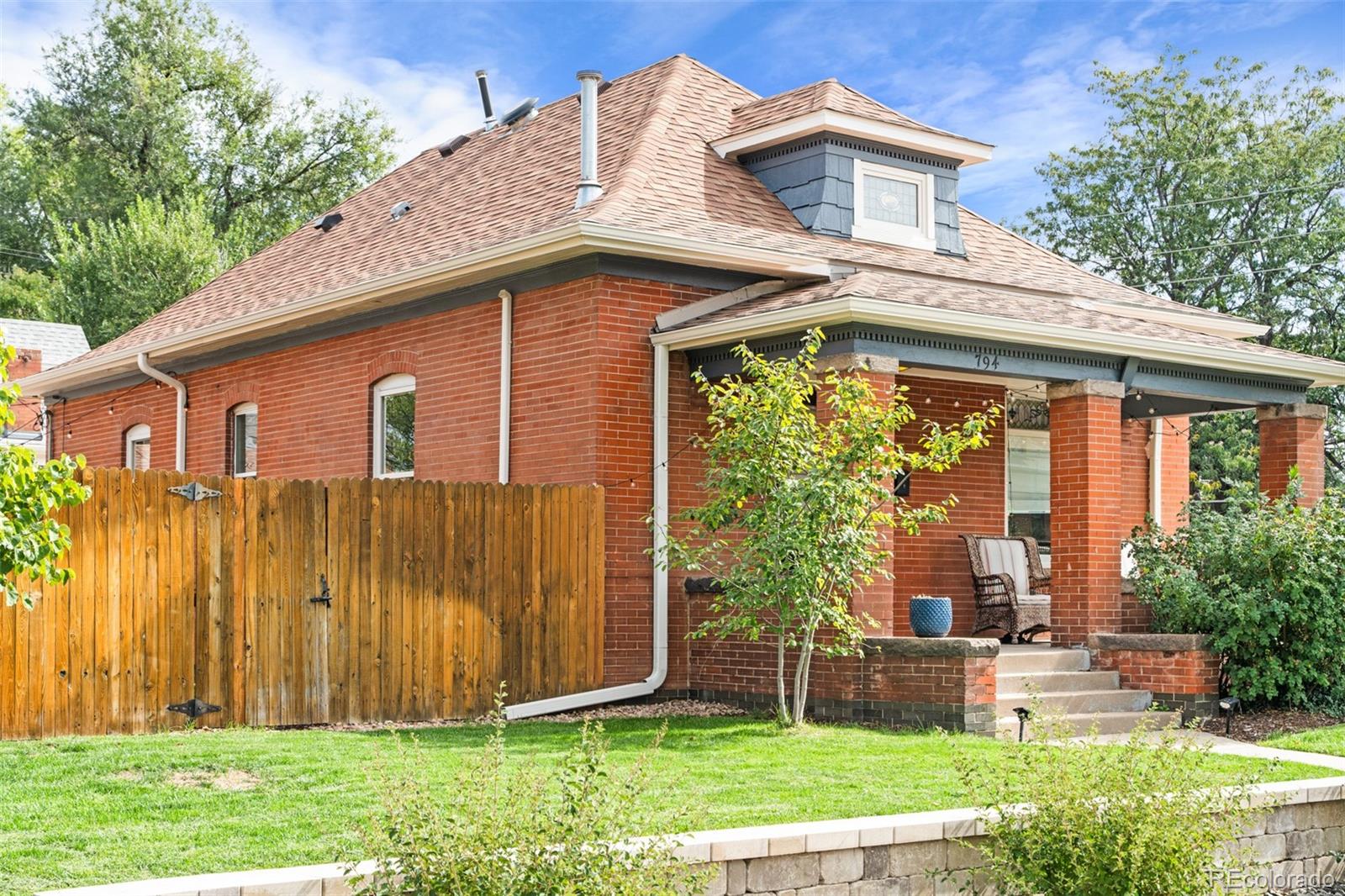 MLS Image #2 for 794 s pearl street,denver, Colorado