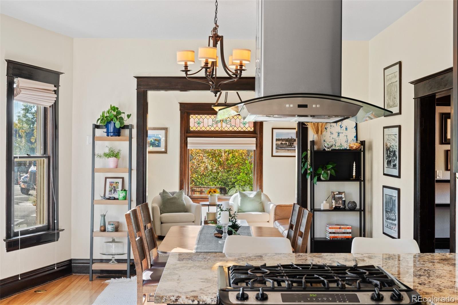 MLS Image #21 for 794 s pearl street,denver, Colorado