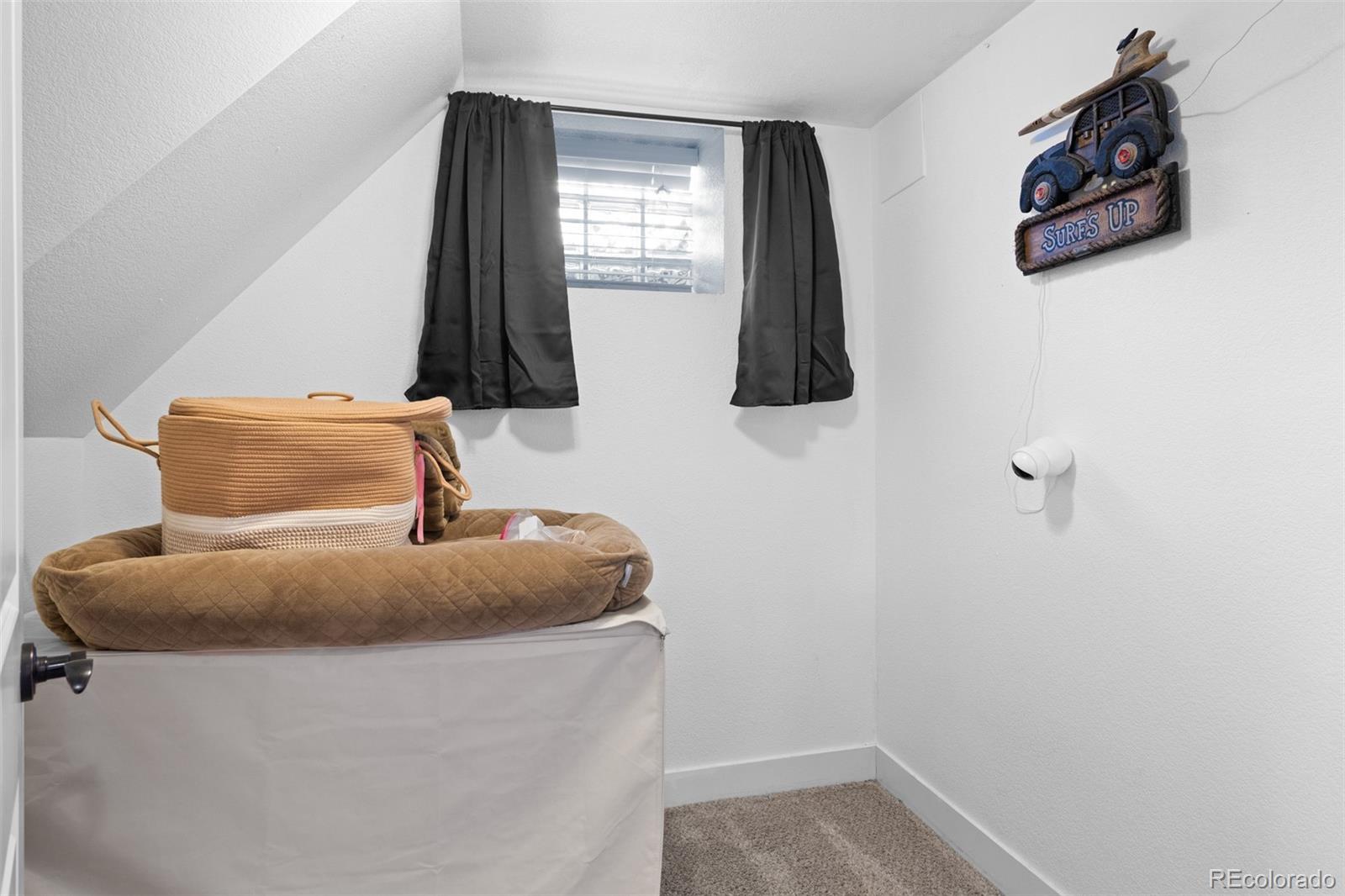 MLS Image #34 for 794 s pearl street,denver, Colorado