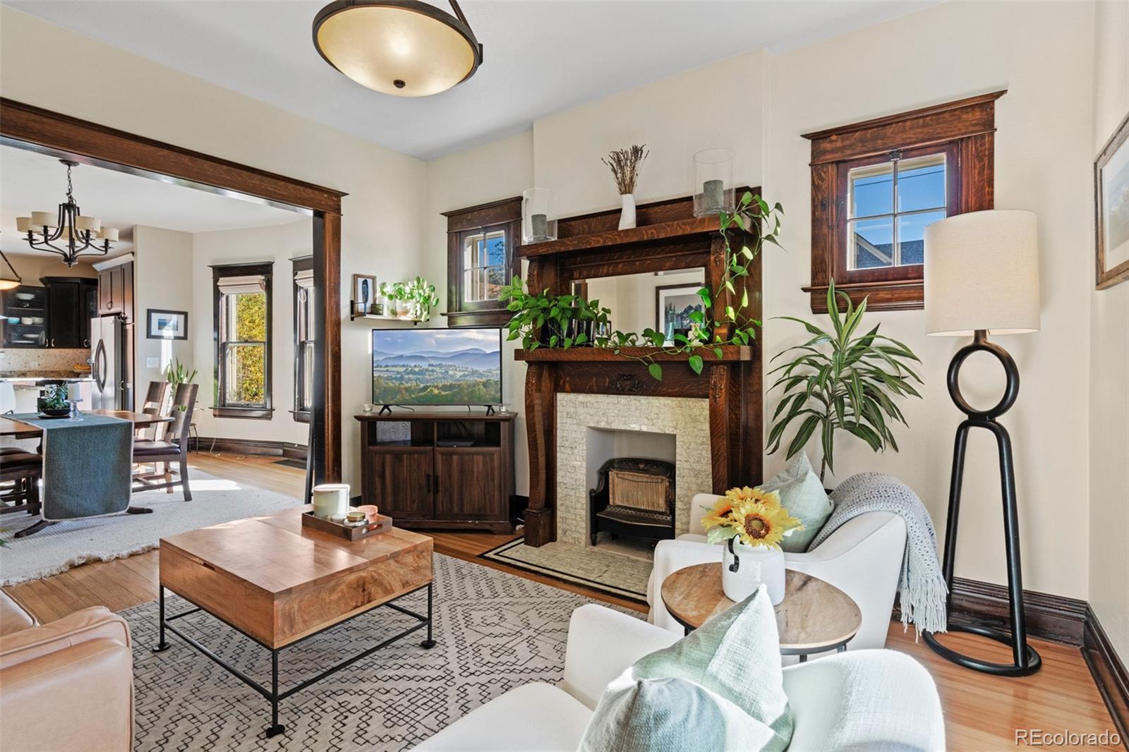 MLS Image #8 for 794 s pearl street,denver, Colorado