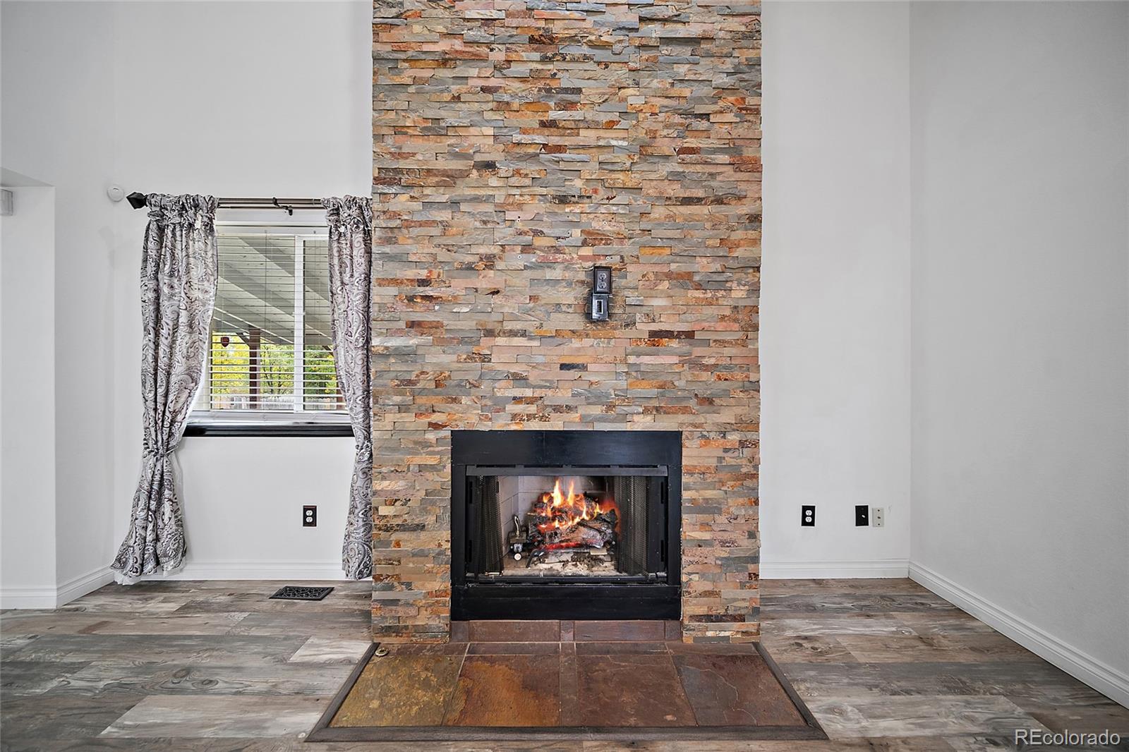 MLS Image #11 for 6185  hearth court,colorado springs, Colorado