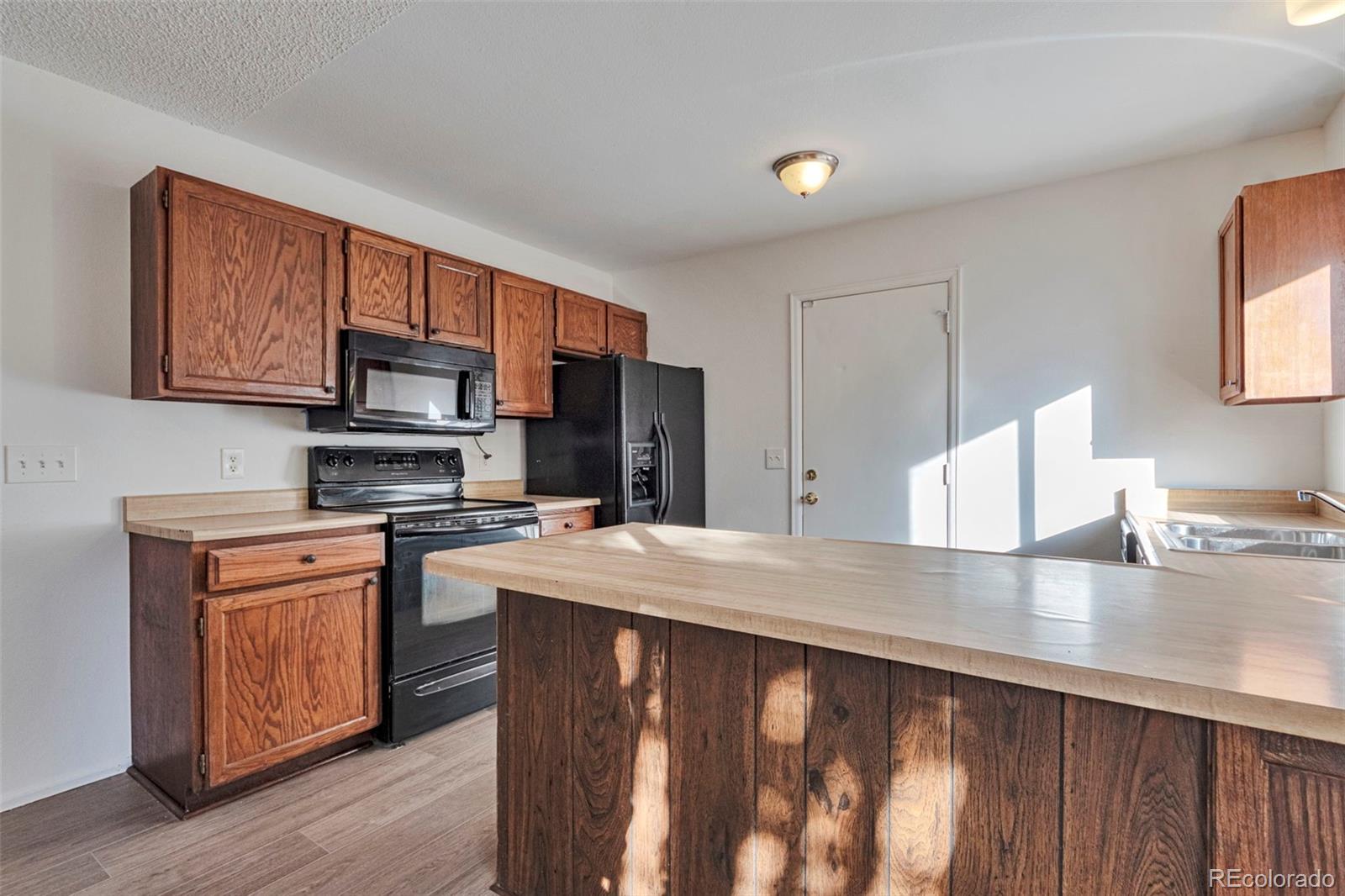 MLS Image #4 for 18249 e mexico place,aurora, Colorado