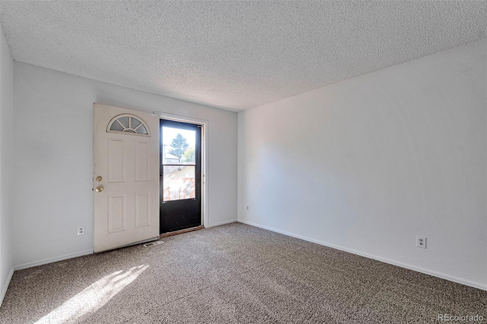 MLS Image #9 for 18249 e mexico place,aurora, Colorado