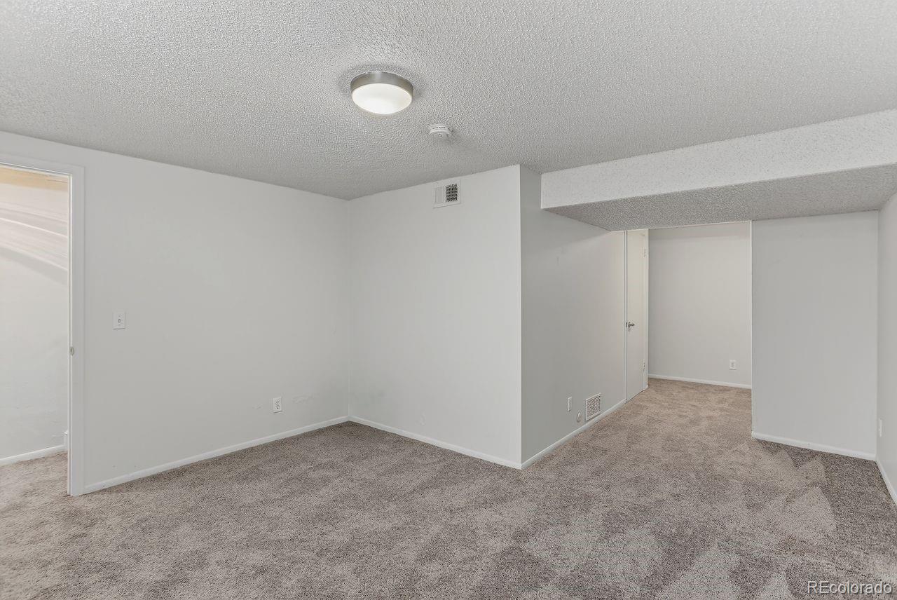 MLS Image #17 for 1925 s peoria street,aurora, Colorado