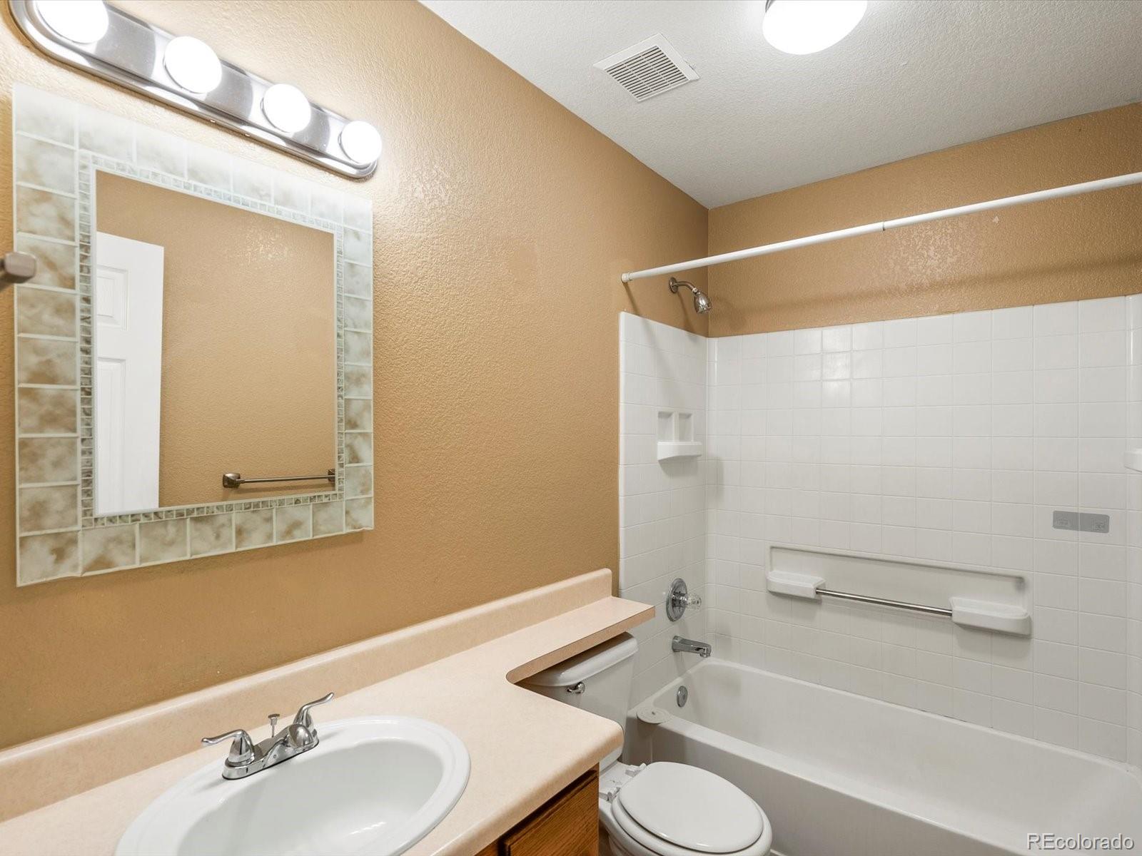MLS Image #22 for 1243 n raleigh street,denver, Colorado