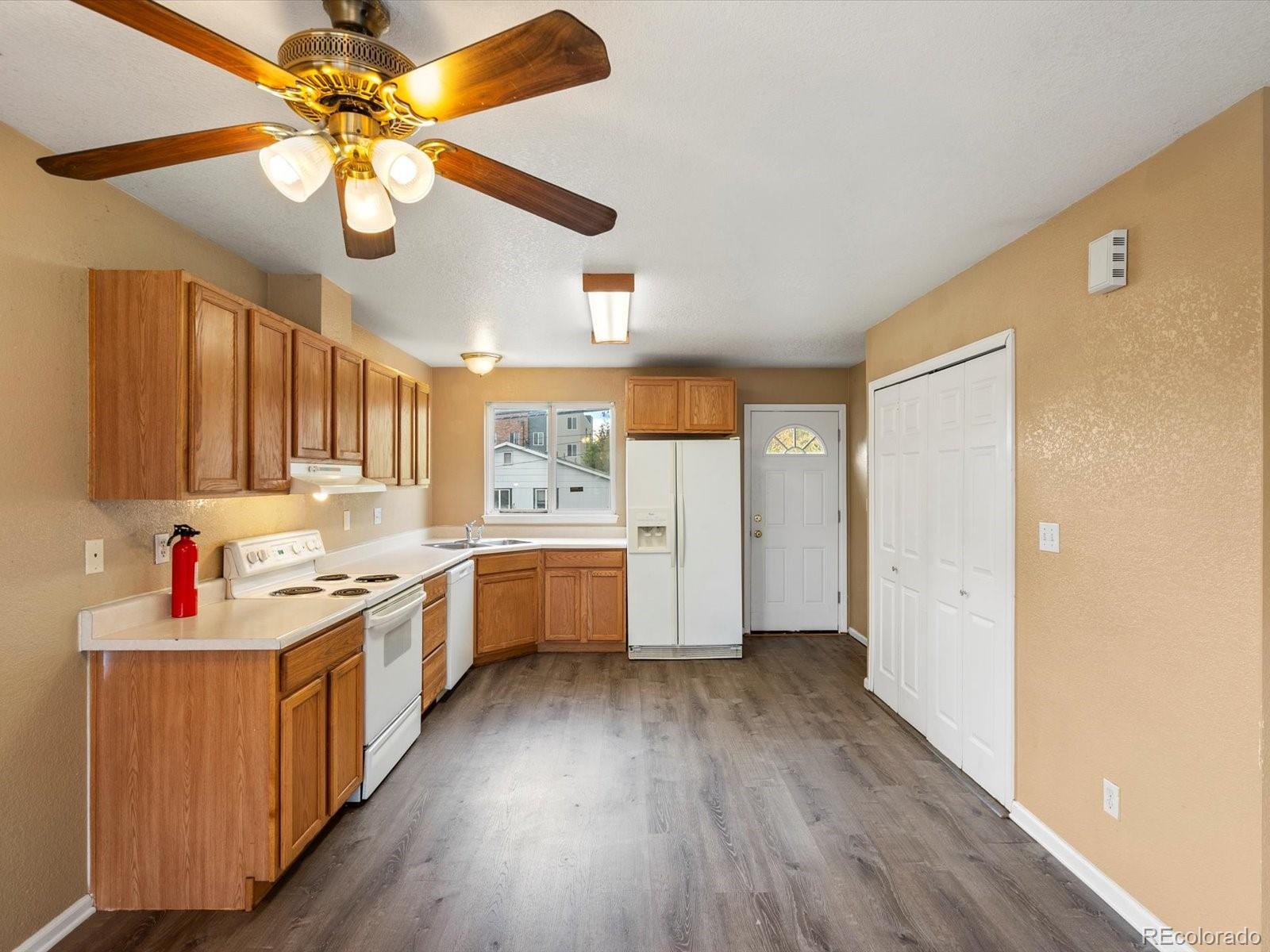 MLS Image #8 for 1243 n raleigh street,denver, Colorado