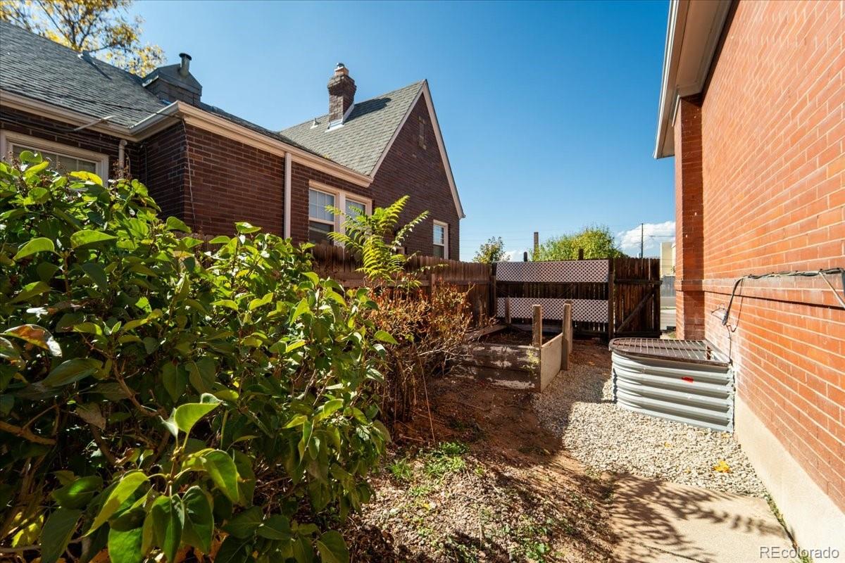 MLS Image #18 for 354 s lincoln street,denver, Colorado