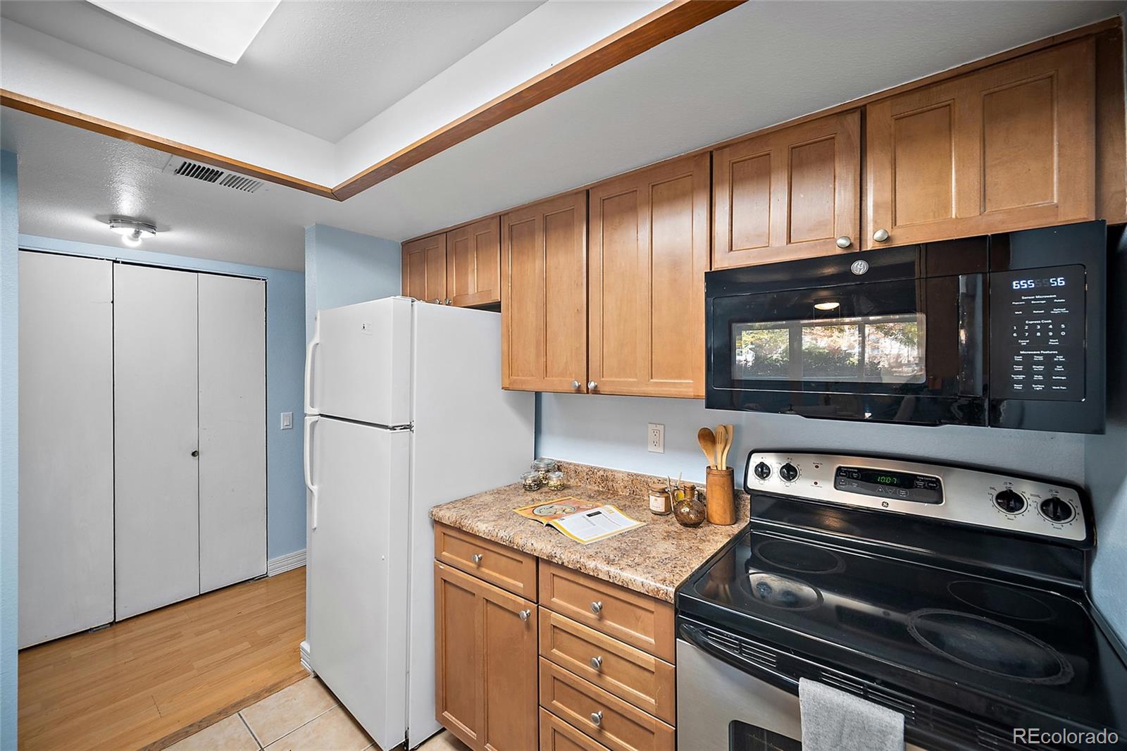 MLS Image #4 for 13982 e stanford circle n02,aurora, Colorado